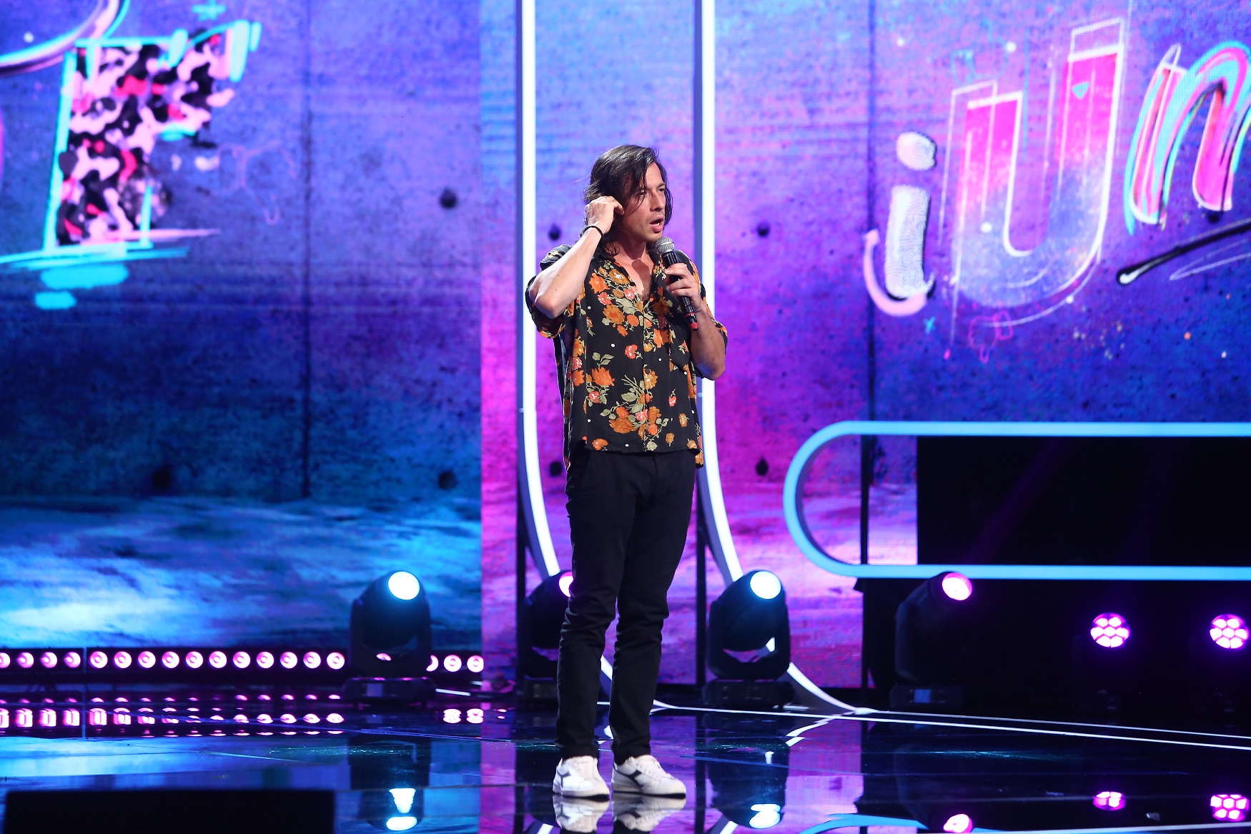Cine e Filippo Spreafico, finalist la „iUmor” sezonul 15. Jurații au fost cuceriți: „Să facă studiu după textul tău!”