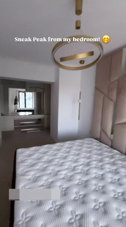 Imagini din noul apartament al Ramonei Olaru. Și-a luat aer condiționat cu ecran LCD: „Am dat și foarte mult pe el”