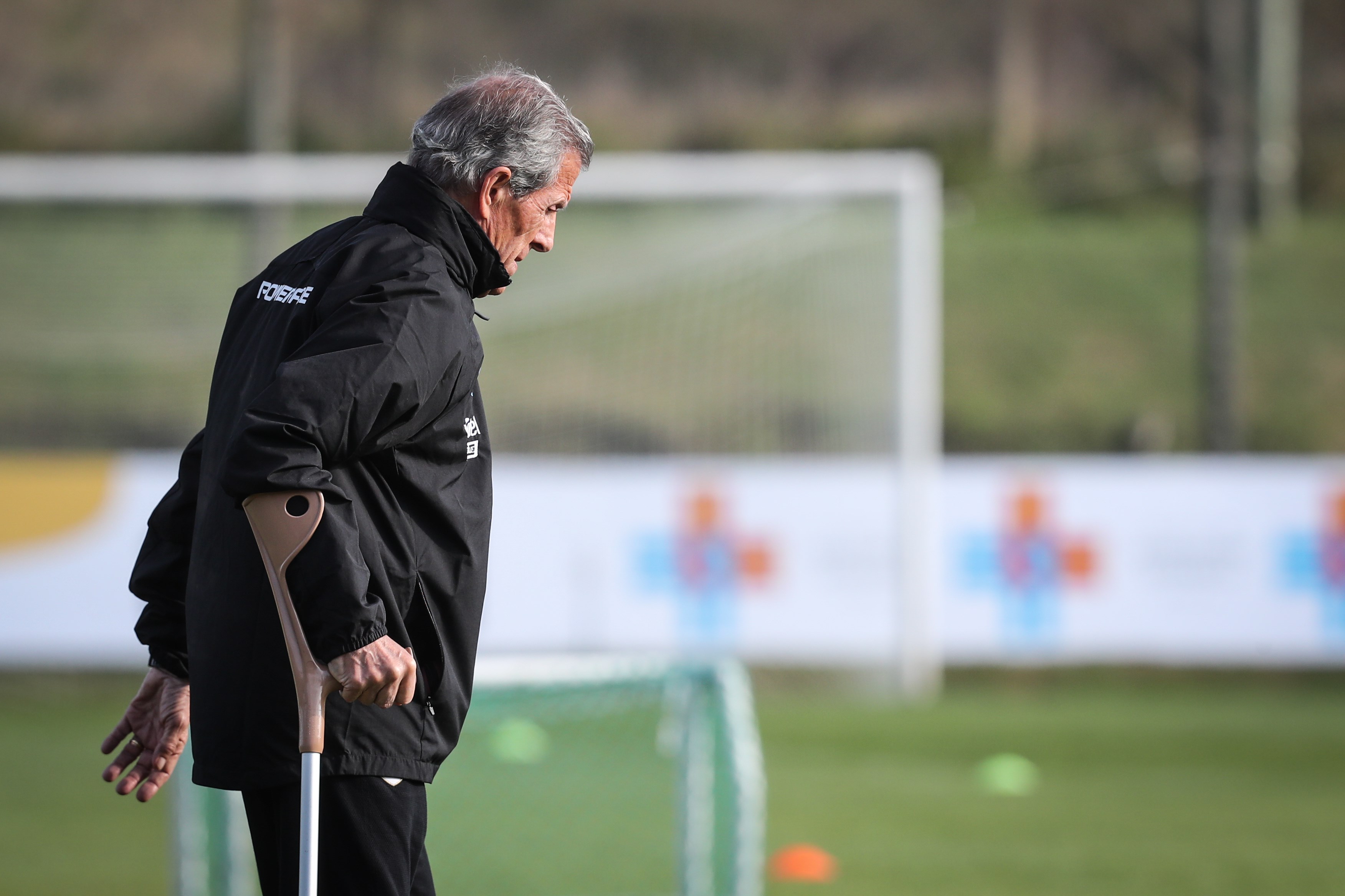 Antrenori pe viață și pe moarte: de la Mihajlovici, Tabarez și Caparros, la Ingesson, Vilanova și Maestrelli. Grav bolnavi, tehnicienii continuă sau au stat pe bancă până în ultima clipă