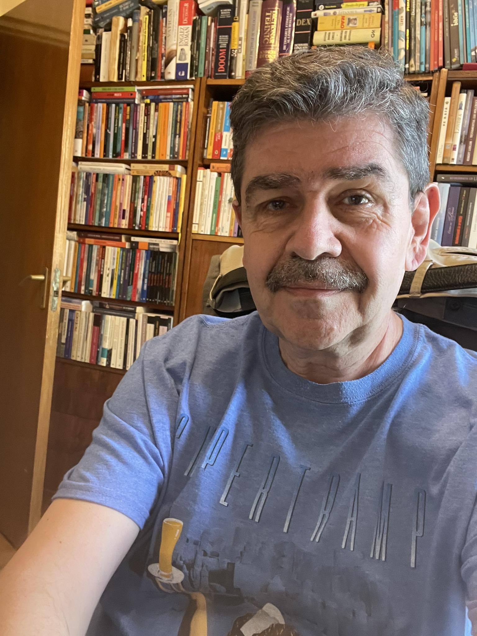 Radu Paraschivescu reacționează după glumele despre asemănarea cu Nicolas Maduro: „S-a ajuns la concluzia că, fiind inofensiv, pot fi lăsat în libertate”