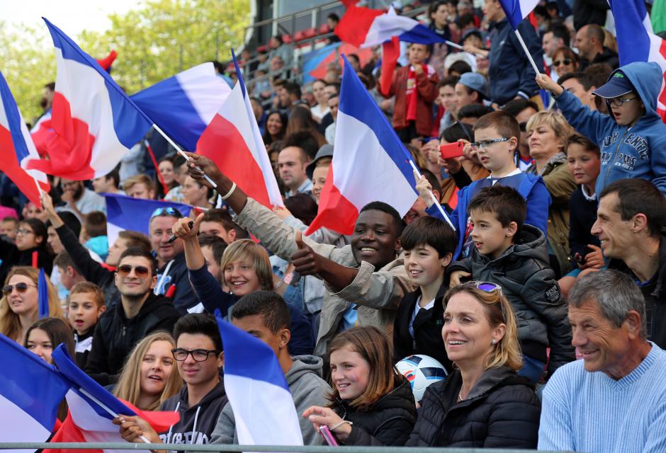 Francezii trag tare la Biarritz, pentru a învinge România în deschiderea Euro 2016. Antrenamente cu 10.000 de fani | GALERIE FOTO&VIDEO