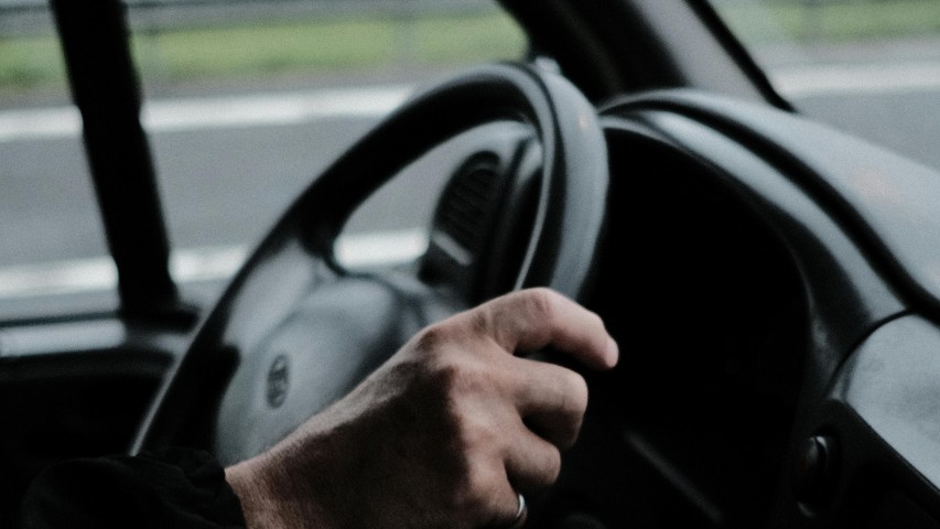 Korai az autósok öröme: újabb drágulási hullám várható!