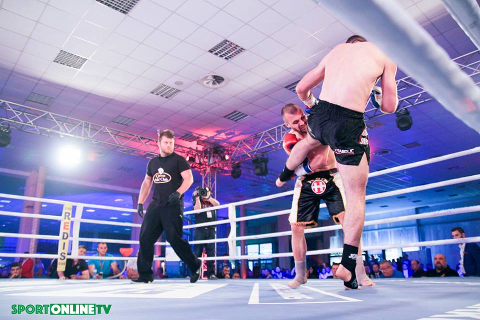 SUPERKOMBAT: Cesar Almeida este noul campion mondial la categoria semigrea! REZULTATE, GALERIE FOTO&VIDEO