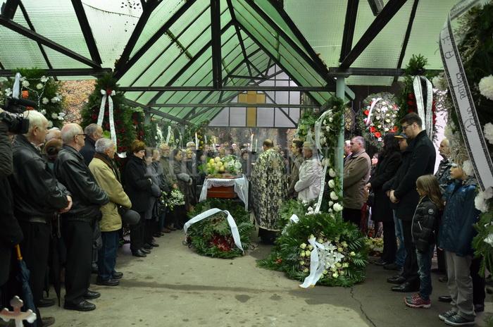 DOLIU. Neşu senior a fost înmormântat: "A avut un moment de cădere"