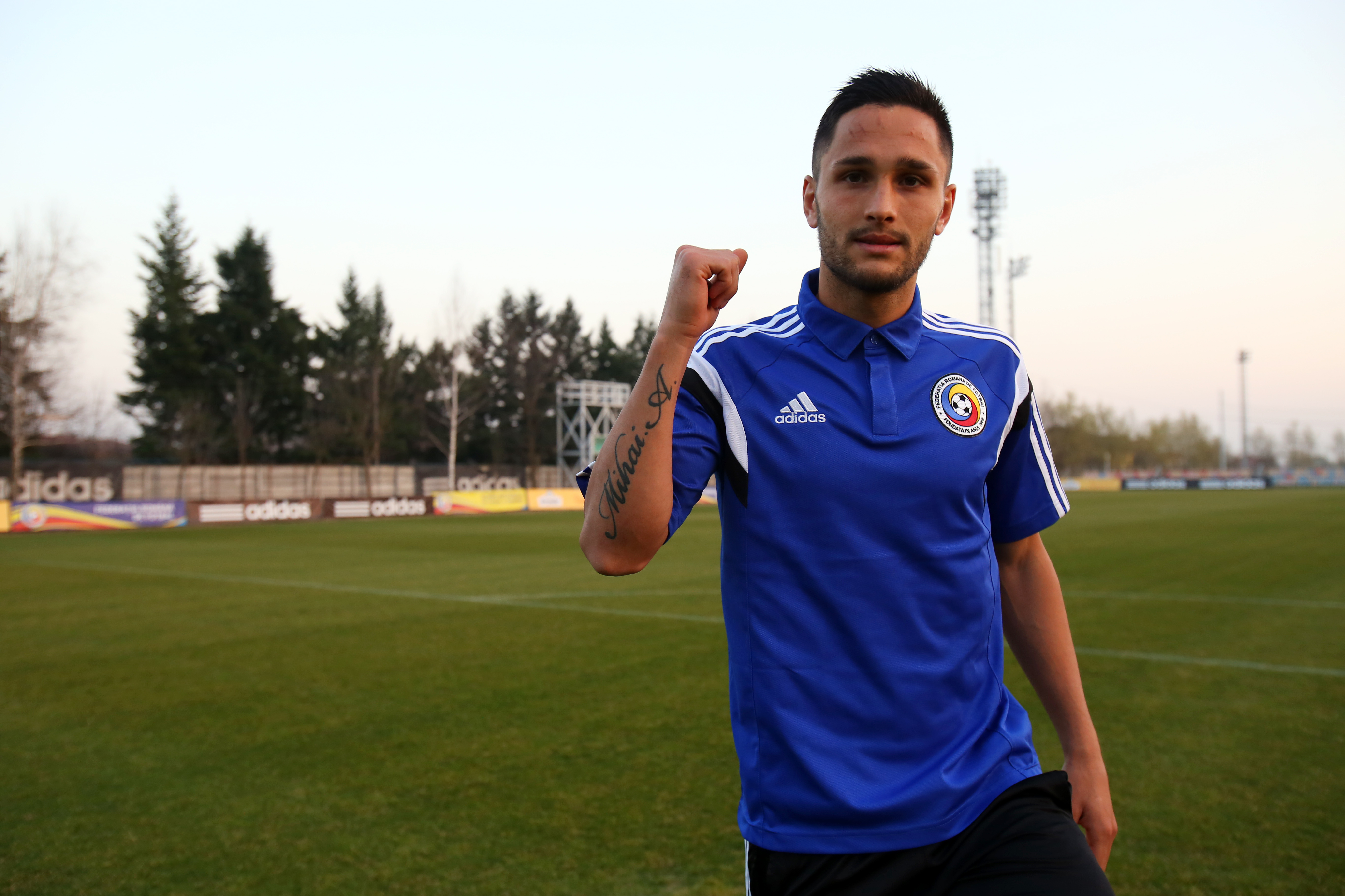 ROMÂNIA - FEROE: Florin Andone joacă în numele tatălui / GALERIE FOTO