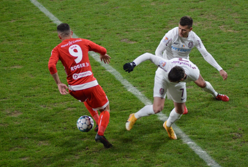 Liga 1, etapa a 26-a. FCSB, salvată de Florin Tănase, în prelungirile meciului cu Mediașul