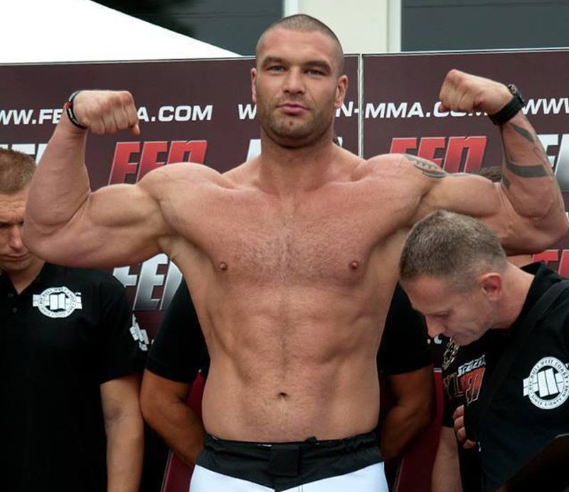 Cel mai dur fotbalist polonez urcă în ring la Superkombat Ploieşti / GALERIE FOTO&VIDEO