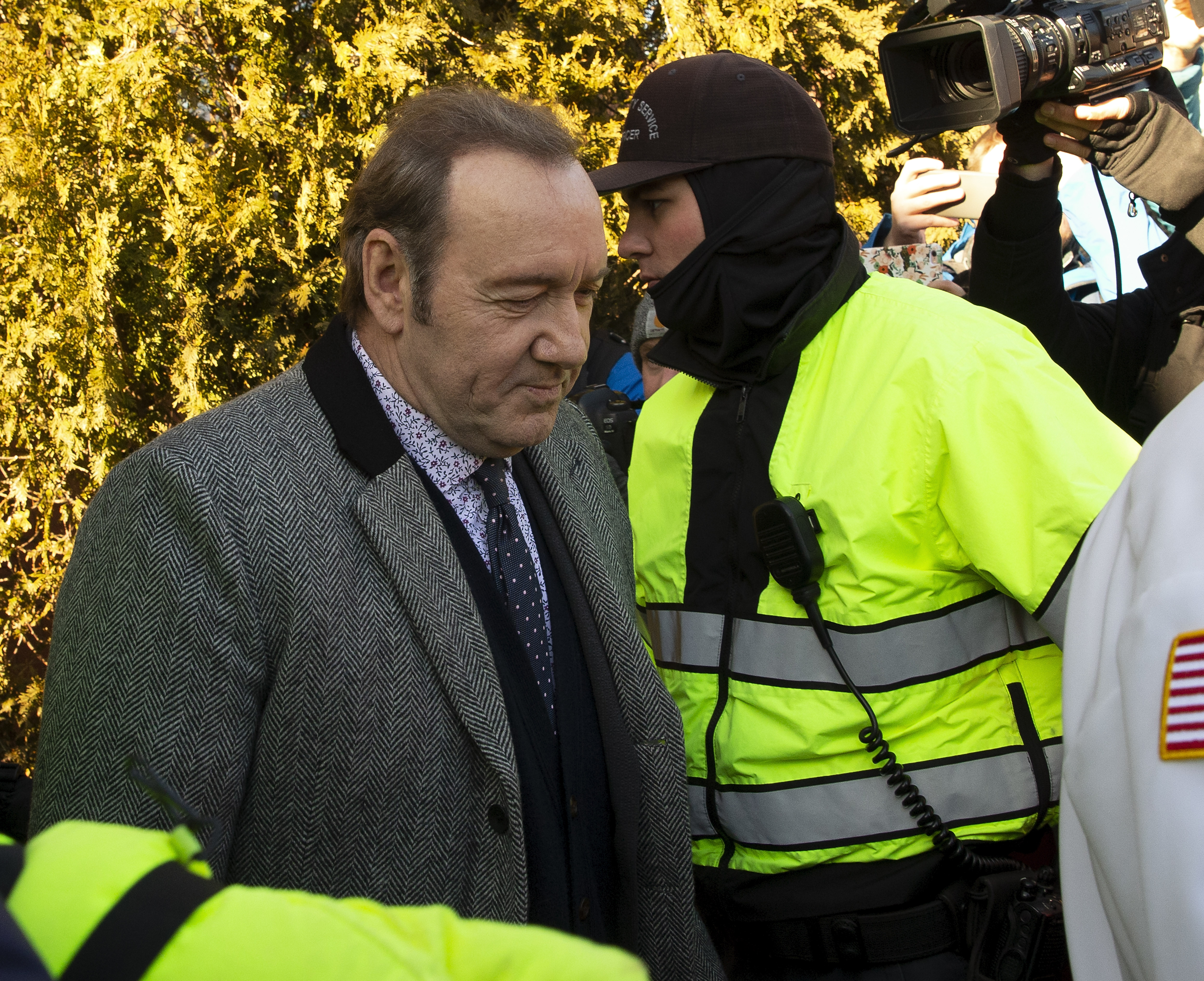 FOTO | Kevin Spacey a pledat nevinovat în fața judecătorilor. Actorul a fost pus sub acuzare pentru că ar fi pipăit un adolescent