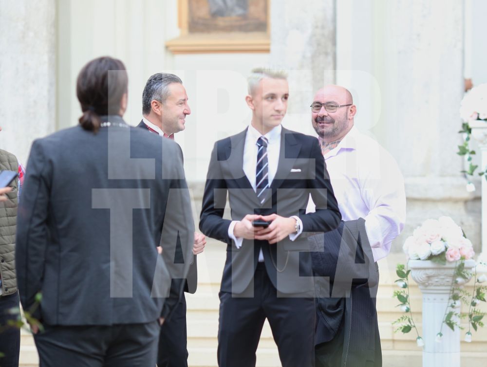 FOTO EXCLUSIV | Primele imagini de la nunta lui Adrian Mutu cu Sandra. Cum au arătat ginerele și mireasa