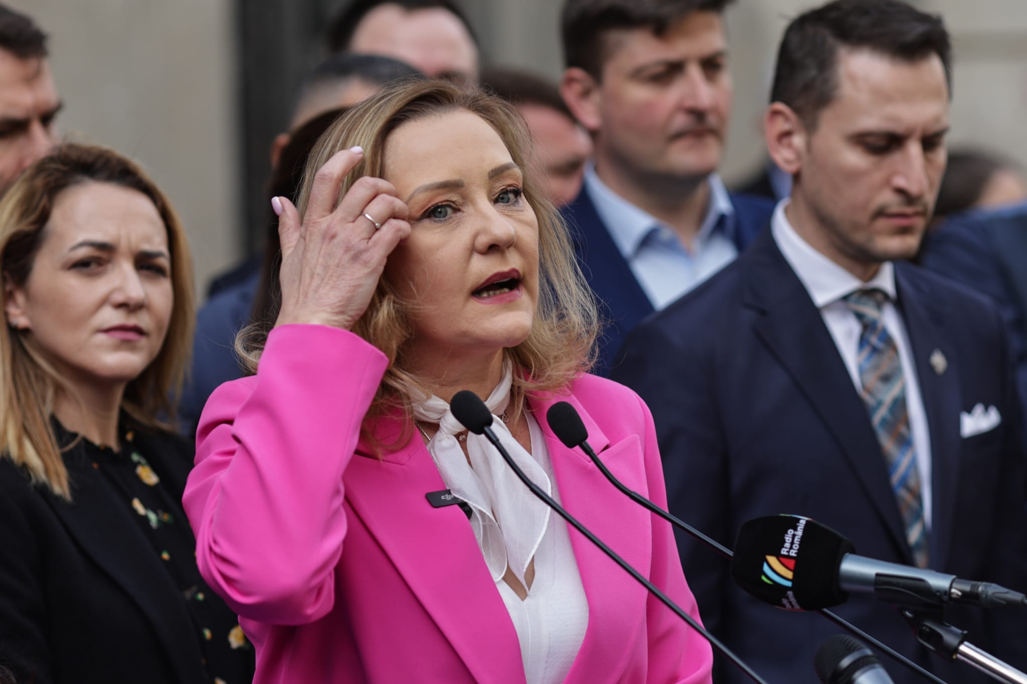Elena Lasconi și-a depus candidatura la alegerile prezidențiale 2025, în ciuda opoziției din USR: „Nu sunt perfectă, dar am curaj să fac dreptate”