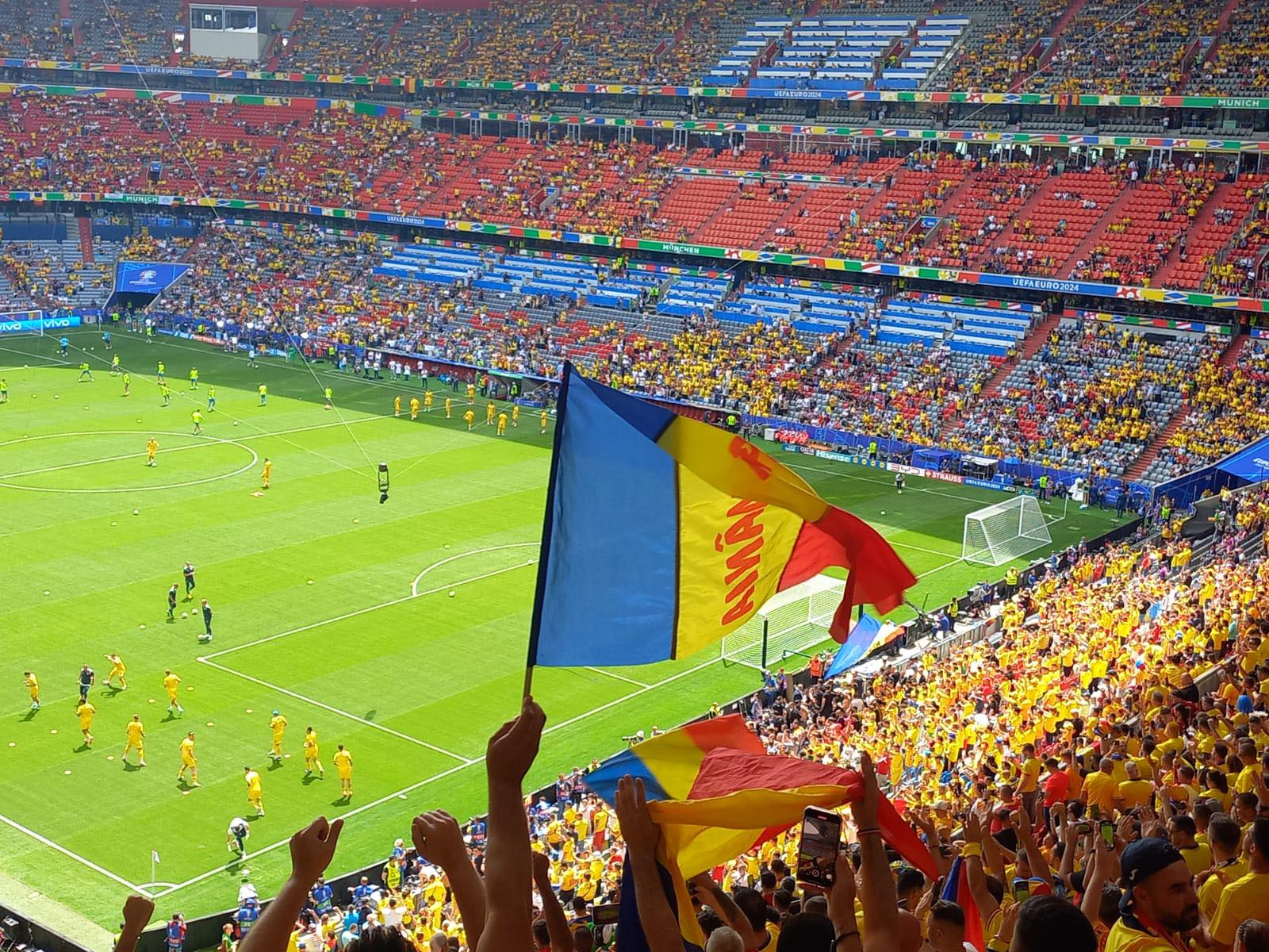 România – Ucraina 3-0. Prima victorie după 24 de ani la un turneu final de Campionat European. Stanciu, R. Marin și Drăguș, goluri de generic