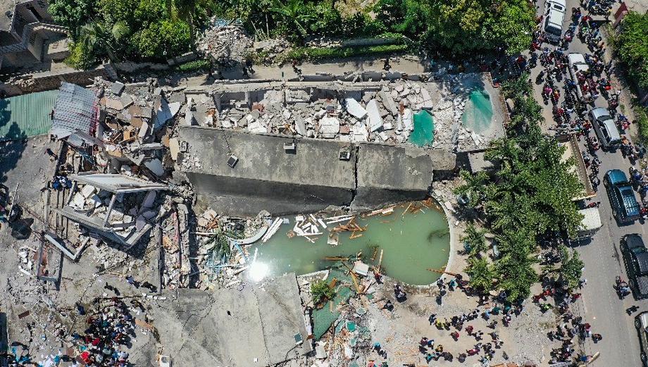 După seismul soldat cu peste 1.900 de morți, Haiti se confruntă cu vreme extremă. „Au pierdut totul și acum stau în apă”