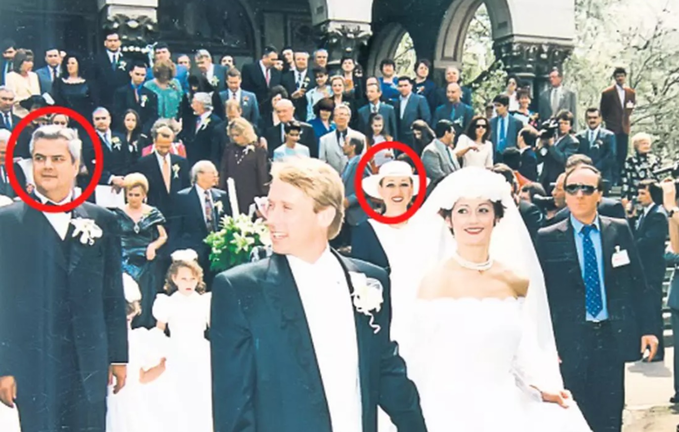 Imagine rară de la nunta Nadiei Comăneci cu Bart Conner. Adrian Năstase a arătat-o, după controversa ținutei Melaniei Trump: „Sper ca Nadia să nu se supere”