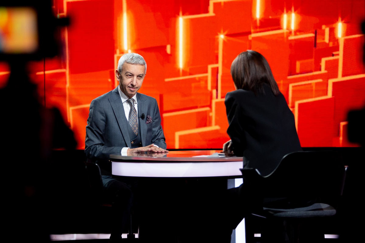 Dan Diaconescu a revenit pe TV după 12 ani de interdicție. Pe ce post are emisiune: „Reîncepem! Acolo îl veți vedea în direct și în reluare”