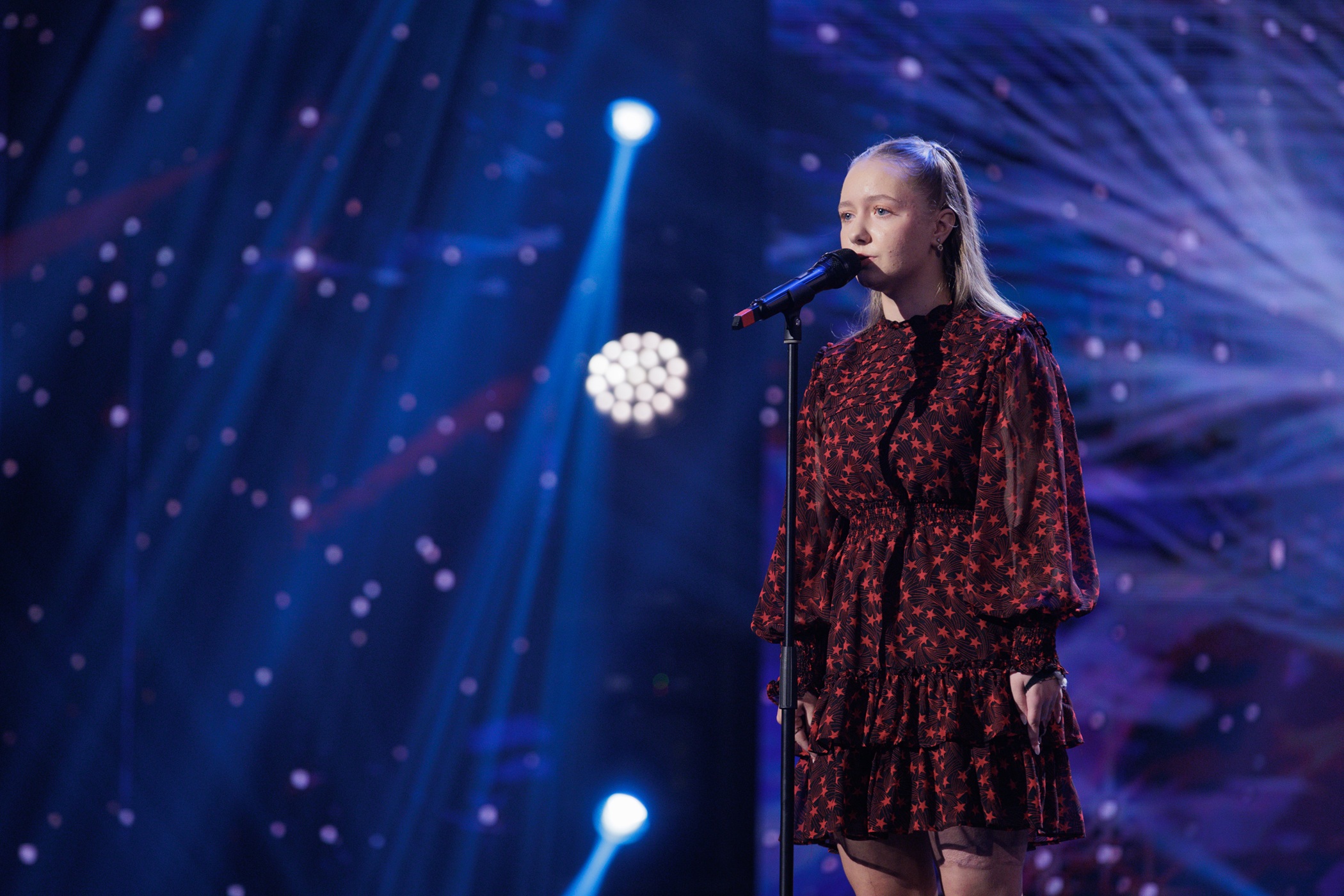 Alexia Tudose, tânăra cu brațele reatașate în urma unui accident, apariție la Românii au talent 2025. Ce a zis Andra când a văzut-o