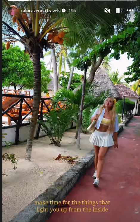 Imagini cu Raluca Zenga în costum de baie. Cum arată fosta soție a lui Walter Zenga la 44 de ani. „Viața se mișcă atât de repede”