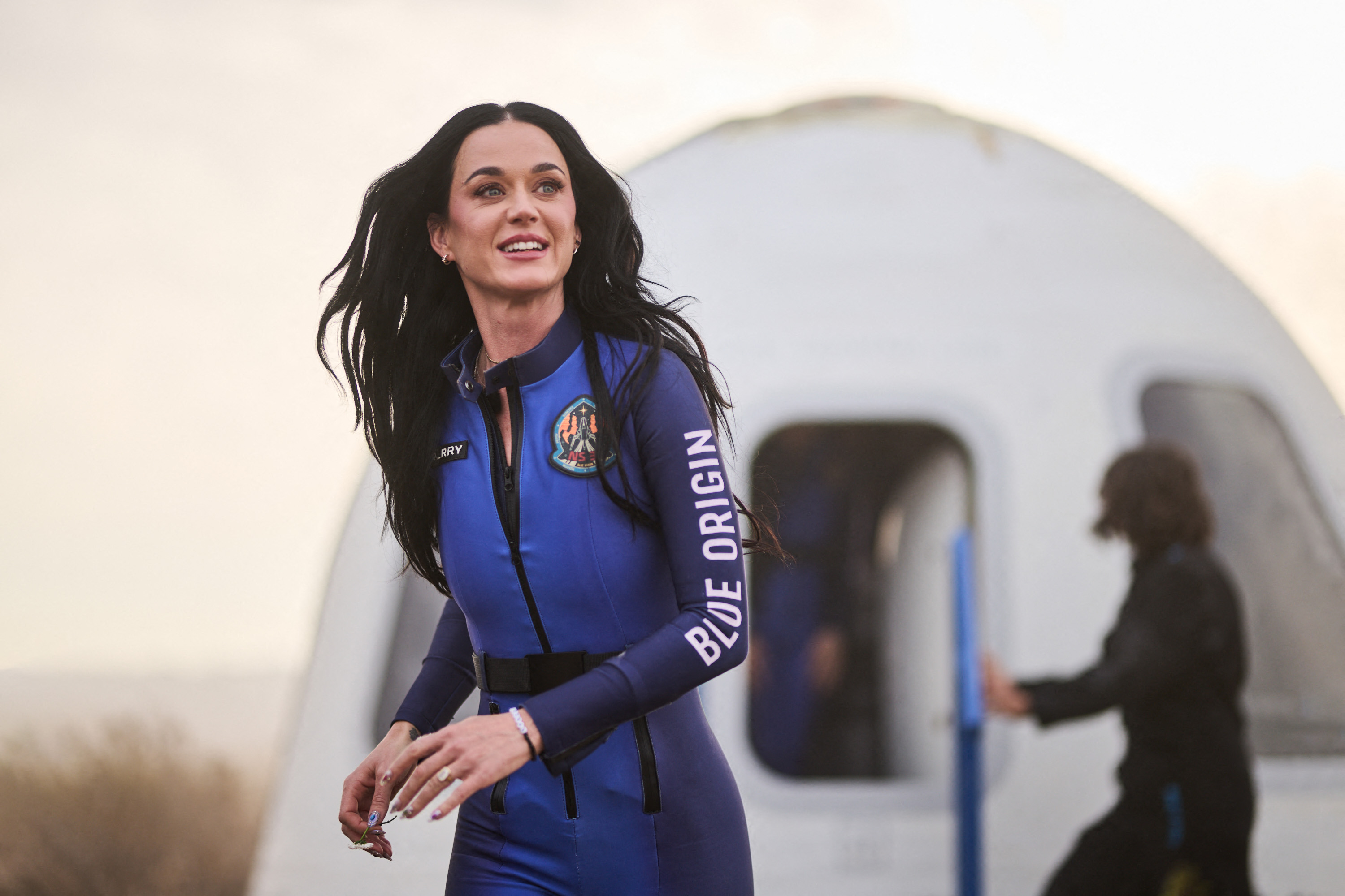 Katy Perry, surprinsă la cină cu un fost premier celebru după despărțirea de Orlando Bloom. Alături de cine a fost fotografiată cântăreața în Canada