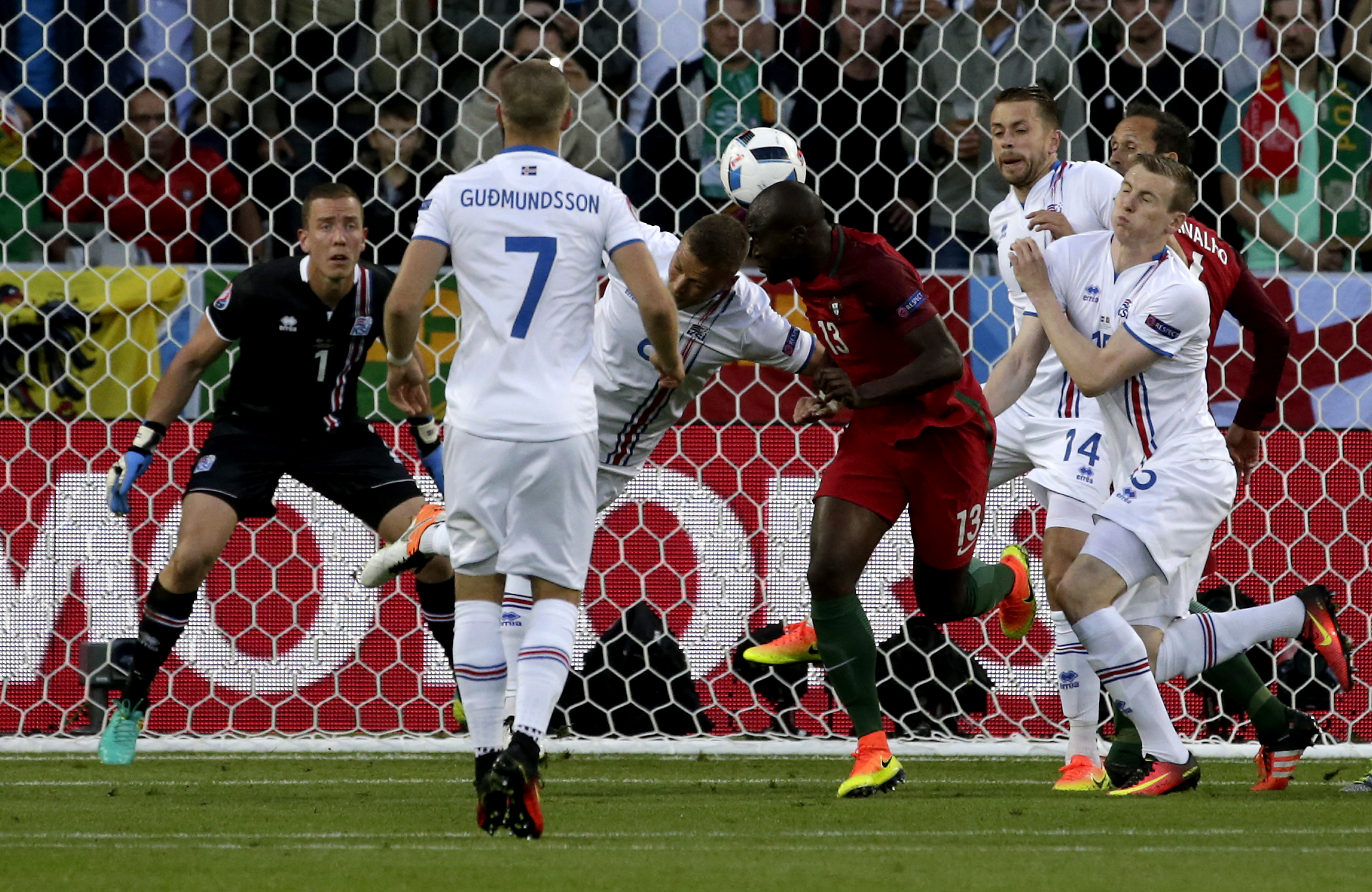 Euro 2016. Portugalia - Islanda 1-1. Insularii, debut cu dreptul la primul lor turneu final de CE din istorie / FOTO