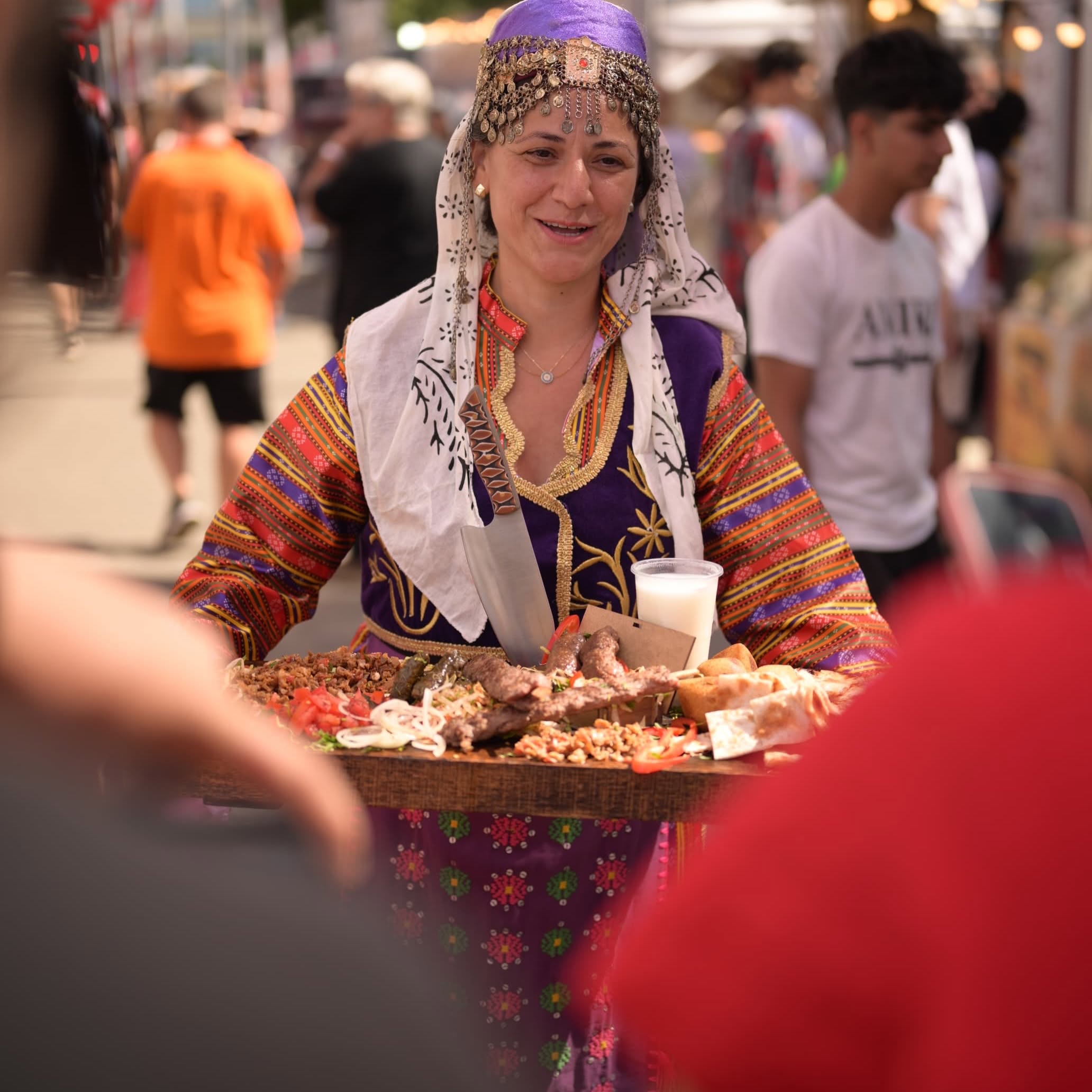 Arome de mâncăruri asiatice, K-Pop și mii de zâmbete la Arena Națională. Cum s-a trăit ediția 2026 a Asia Fest, cel mai mare festival asiatic din Capitală