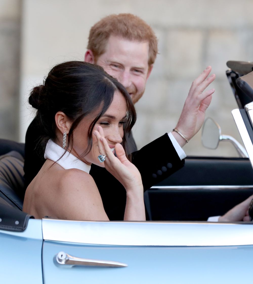 FOTO/ Cum s-au îmbrăcat Prinţul Harry şi Meghan Markle la recepţia de la Frogmore House