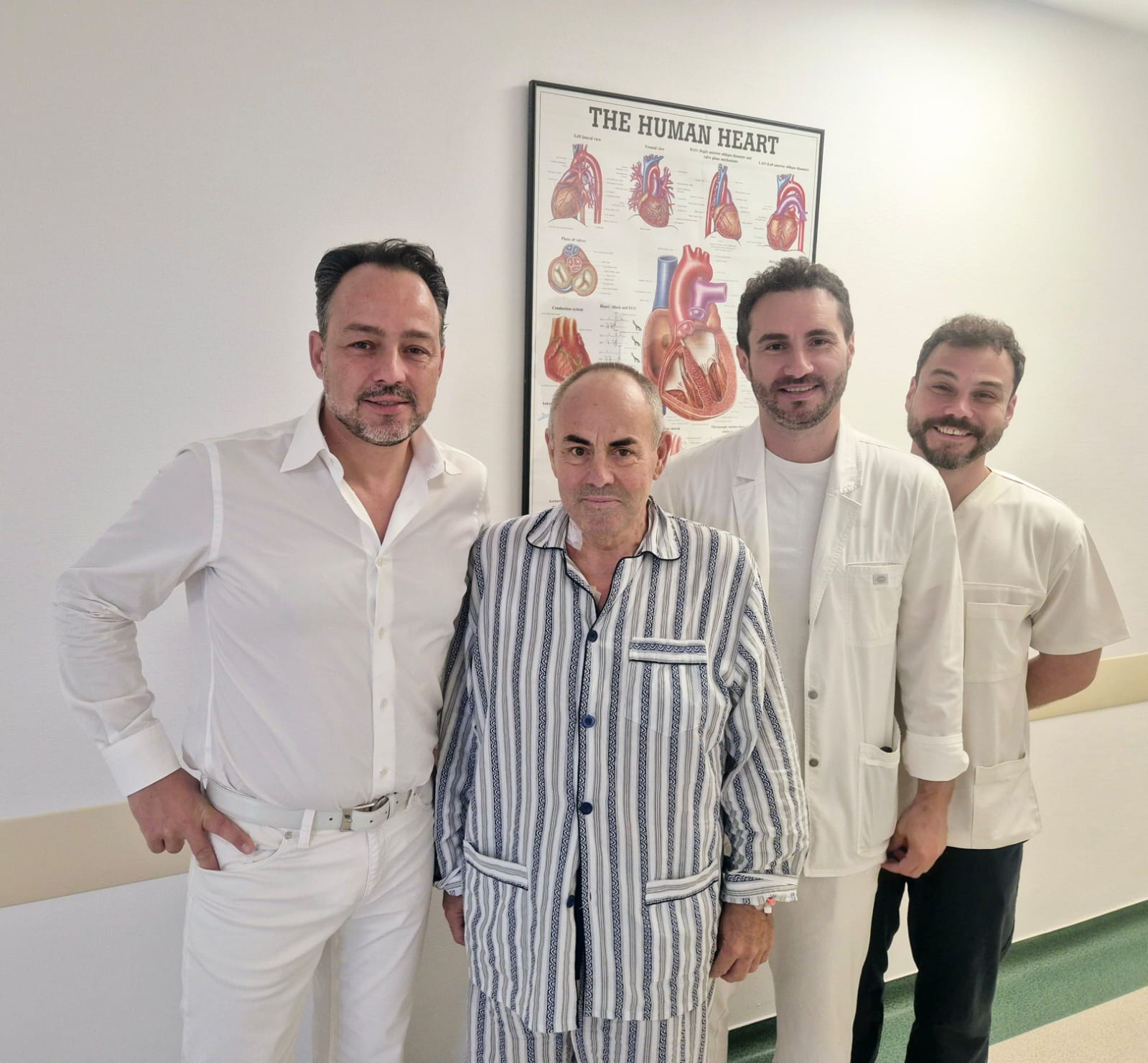 Premieră naţională la Spitalul Universitar de Urgenţă Bucureşti: Înlocuire valvulară aortică realizată printr-o incizie de numai 3 cm