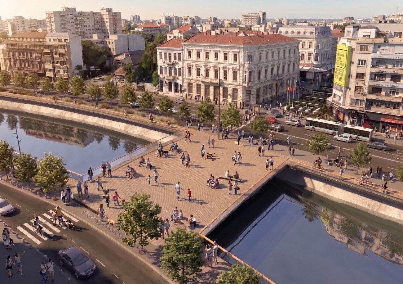 Podul Calicilor peste Dâmbovița, reconstruit după aproape 100 de ani, într-un proiect de transformare a zonei dintre Piața Unirii și Izvor, în București. Ce scria presa vremii