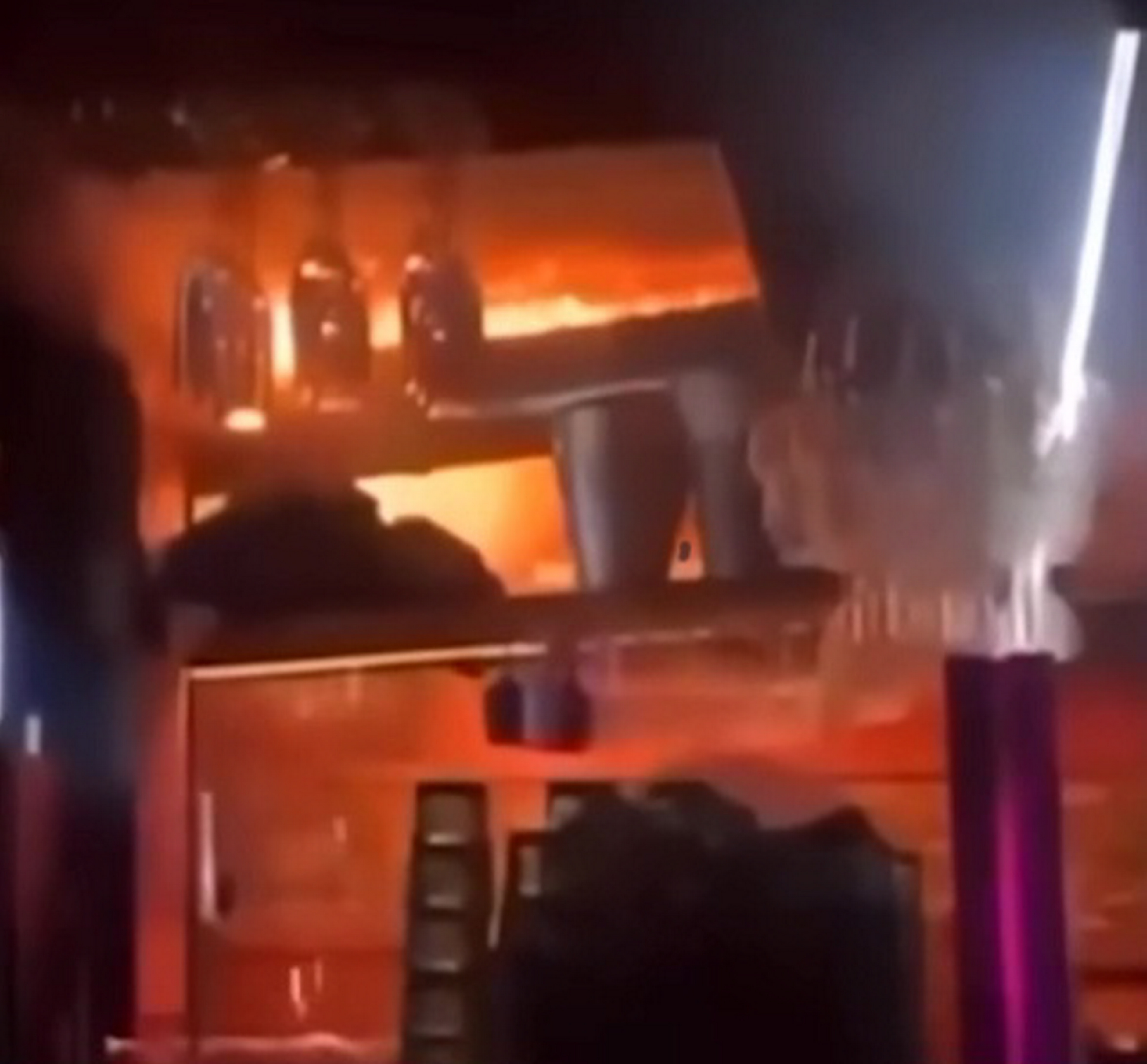 Cum a scăpat tânărul Noa Bersier din „Colectivul” elvețian: „Am rămas fără urechea dreaptă. Am și eu puțin farmec! Ceasul s-a topit pe încheietură... Sincer, acum sunt alt om”. Reportaj la Estavayer-le-Lac