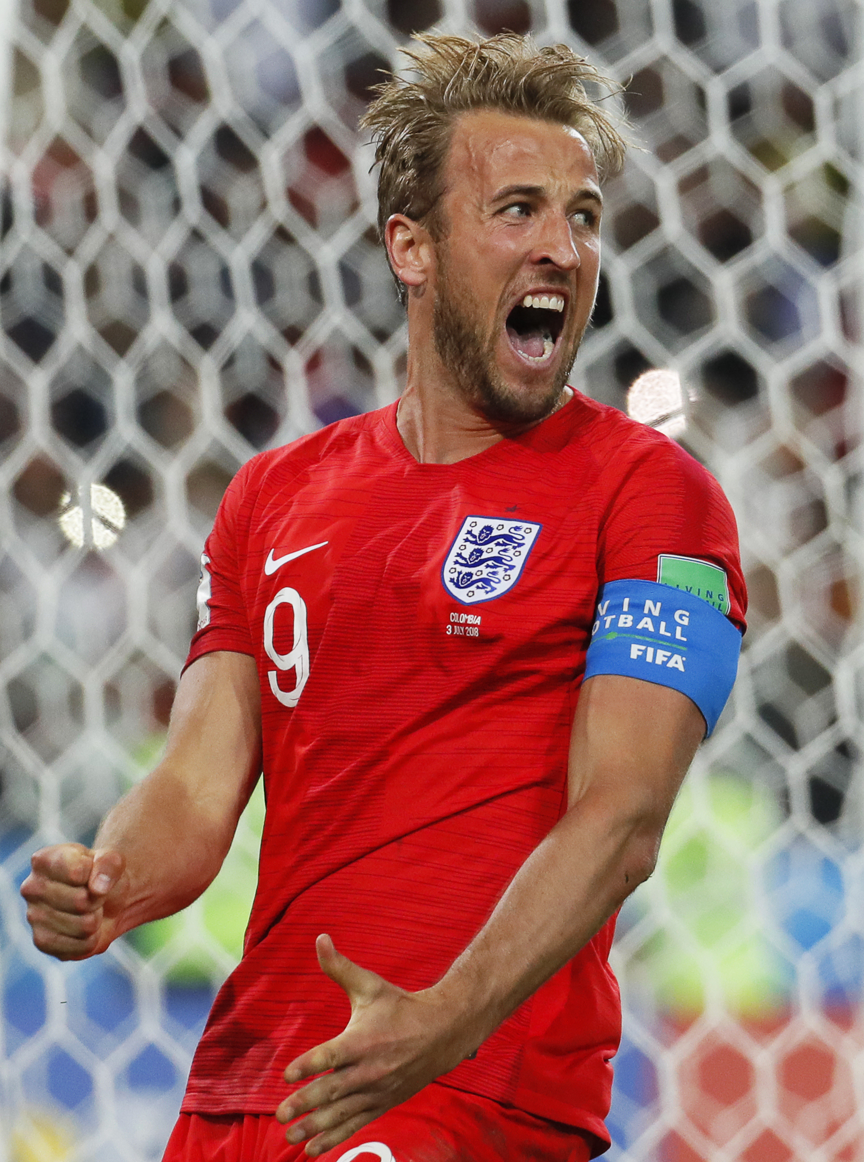 I-a pupat mâna lui Harry Kane. Gestul îi aparține fratelui golgheterului Angliei