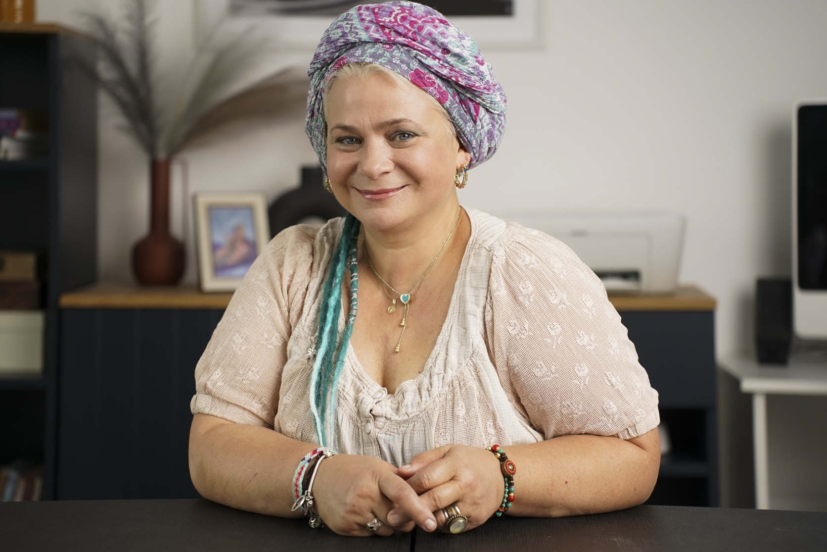 Anca Sigartău şi Marian Râlea revin la Antena 1. Fac parte din distribuţia serialului „Ana, Mi-ai fost scrisă în ADN”