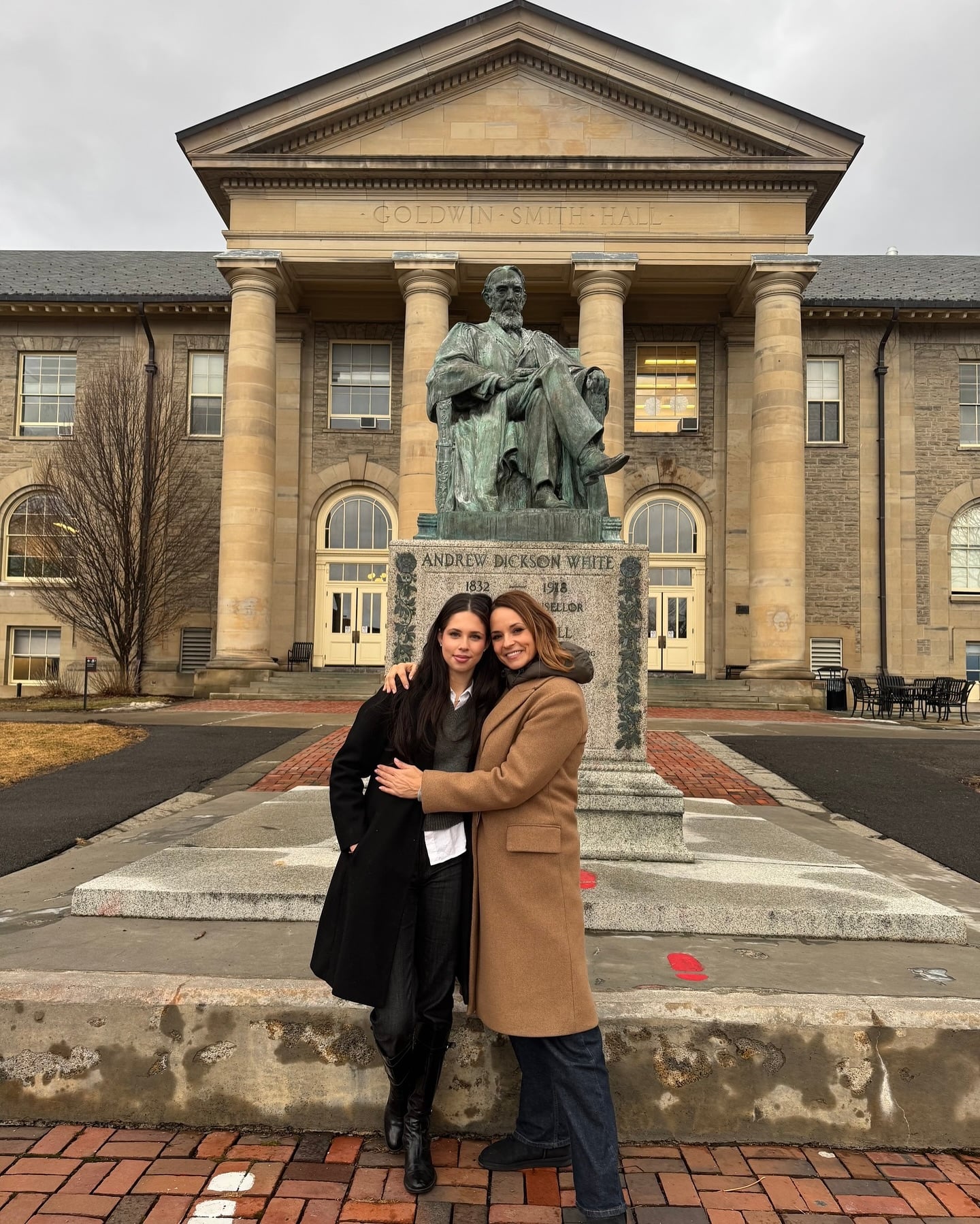 Cum a apărut fiica Andreei Marin la TIFF 2026. Violeta Bănică s-a întors din America și și-a însoțit mama la evenimentul din Cluj