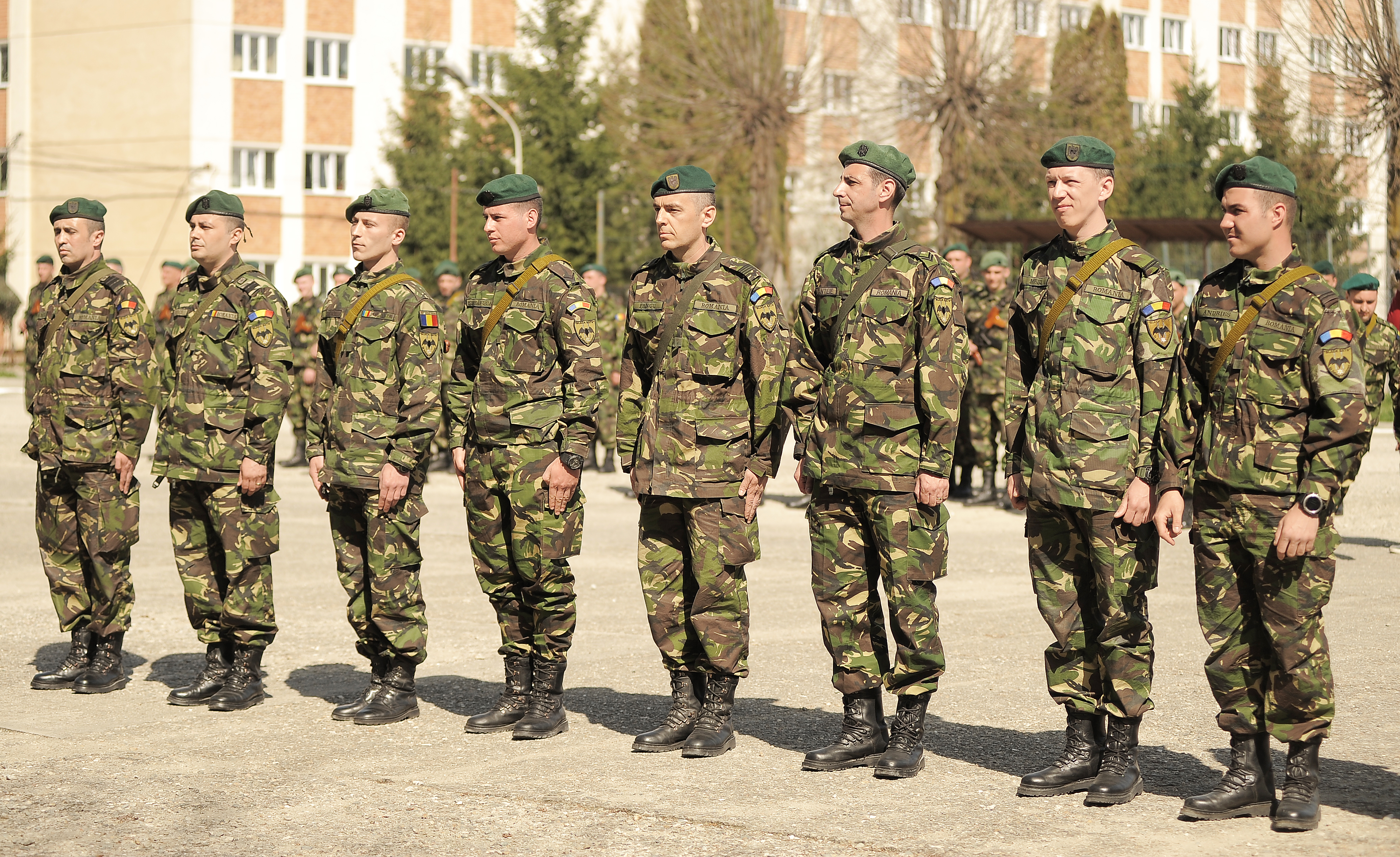 VIDEO&FOTO/ “Liliecii Negri” s-au întors acasă. Misiunea militarilor din Grupul de luptă al NATO din Polonia a durat șase luni