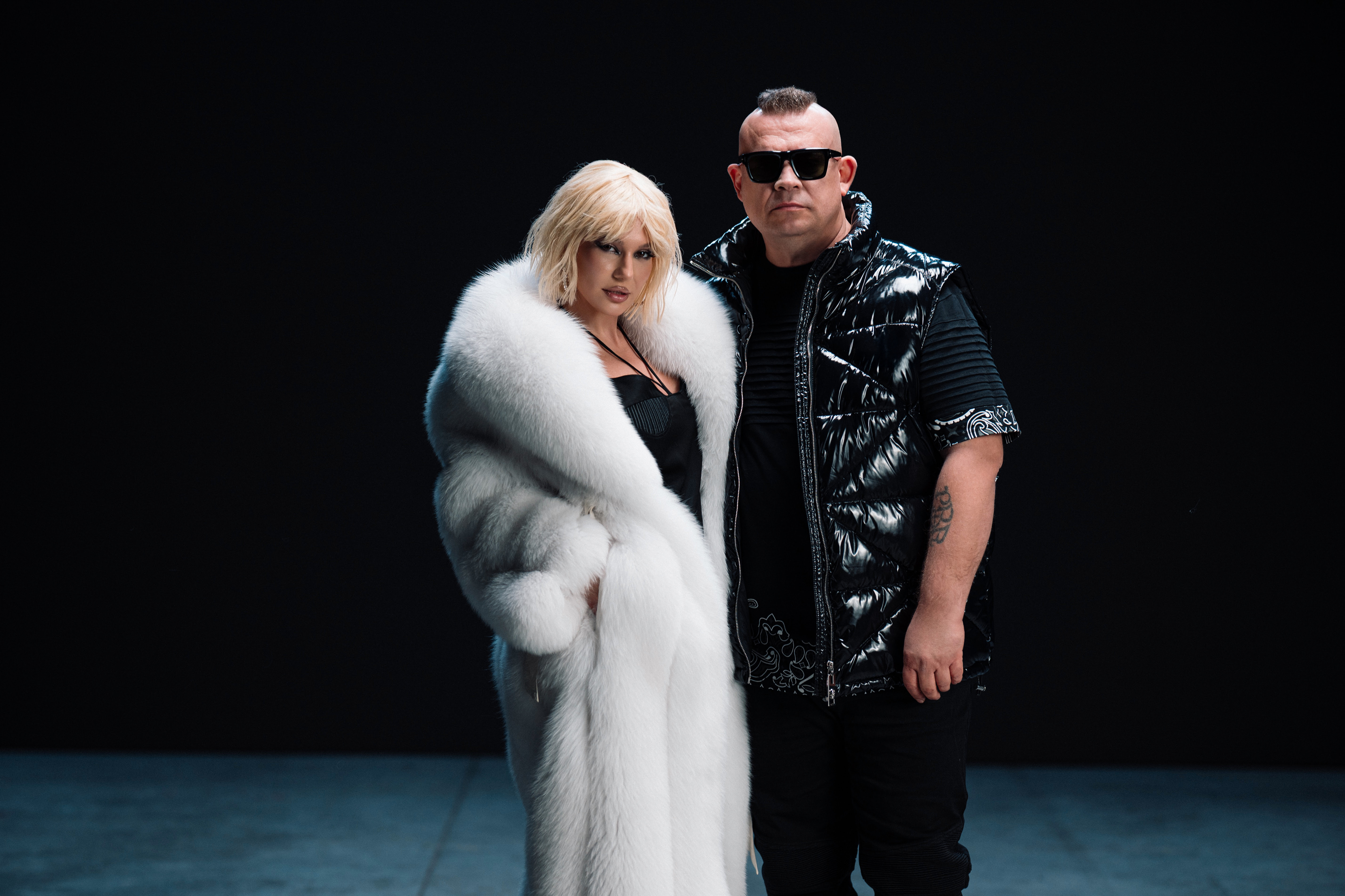 Colaborarea începutului de an în muzica românească. Daria Lupi și Tata Vlad lansează melodia „Câte pietre ai aruncat”