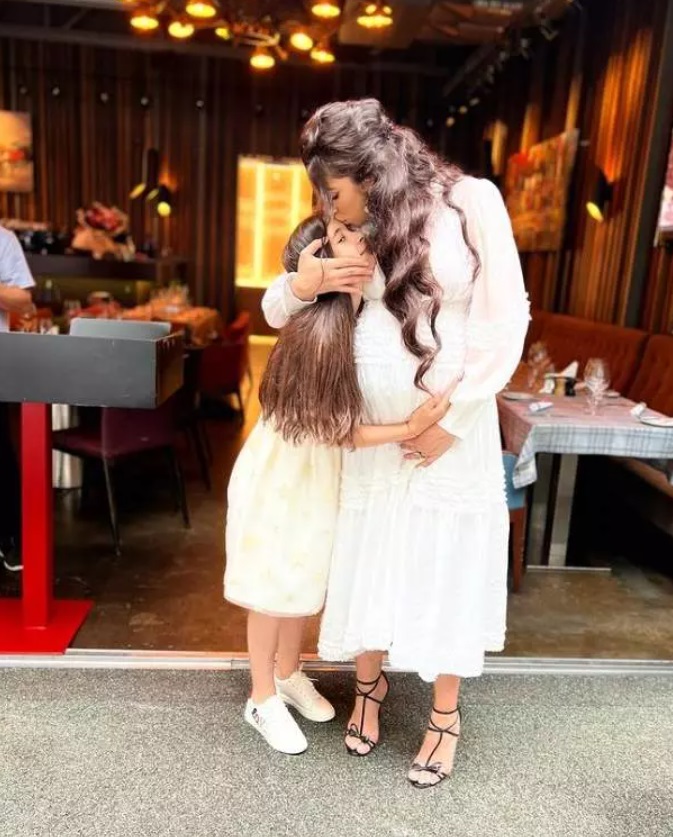 Raluca Pastramă divorțează de Ibrahim Ibru: „Poate nu am fost sortiți să fim împreună”. Ce se va întâmpla cu fetița lor