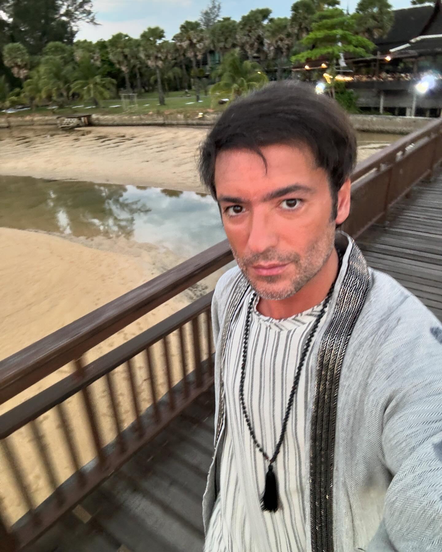 Radu Vâlcan a anunțat începerea filmărilor la „Insula Iubirii” sezonul 8. Prima imagine din Thailanda. „M-a rupt soarele”
