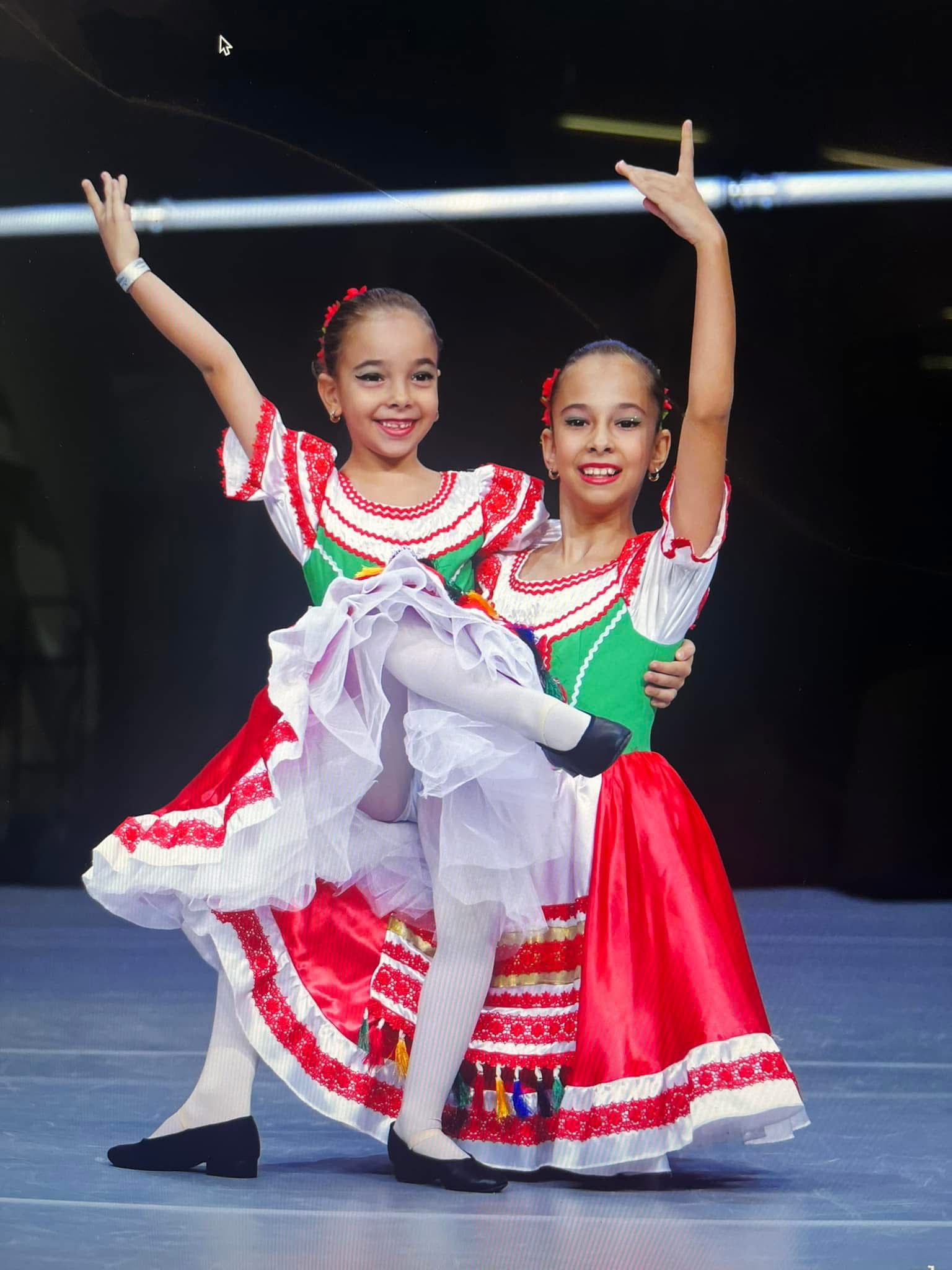 Povestea Antoniei Ursu, micuța balerină de 11 ani, calificată în finala Youth America Grand Prix din Texas. „În momentul în care încep să dansez, orice durere, orice gând sau emoție dispar, iar eu rămân doar cu muzica”