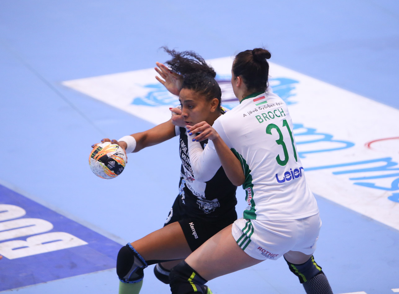 Liga Campionilor, handbal, feminin: CSM București - Gyor 22-24. ^"Tigroaicele" - în "sferturi" cu Rostov-Don, HCM Baia Mare  - cu Buducnost / FOTO