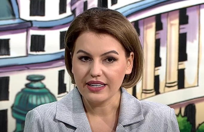 Soția româncă a lui Piero Ferrari, îmbrăcată într-o rochie de pe AliExpress și pantofi Zara. Romina Gingașu a spus cât costă ținuta purtată la Pro TV