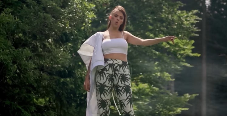 Imagini cu Dara, câștigătoarea Eurovision 2026, din urmă cu aproape opt ani. Cum arăta într-un videoclip din 2018