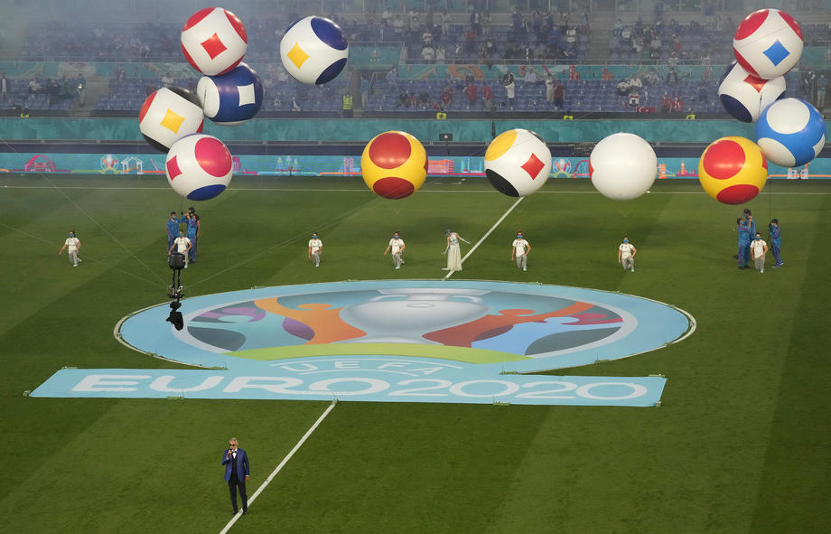 Fiesta la Roma după ce Italia s-a impus cu 3-0 în fața Turciei, în primul meci de la Euro 2020