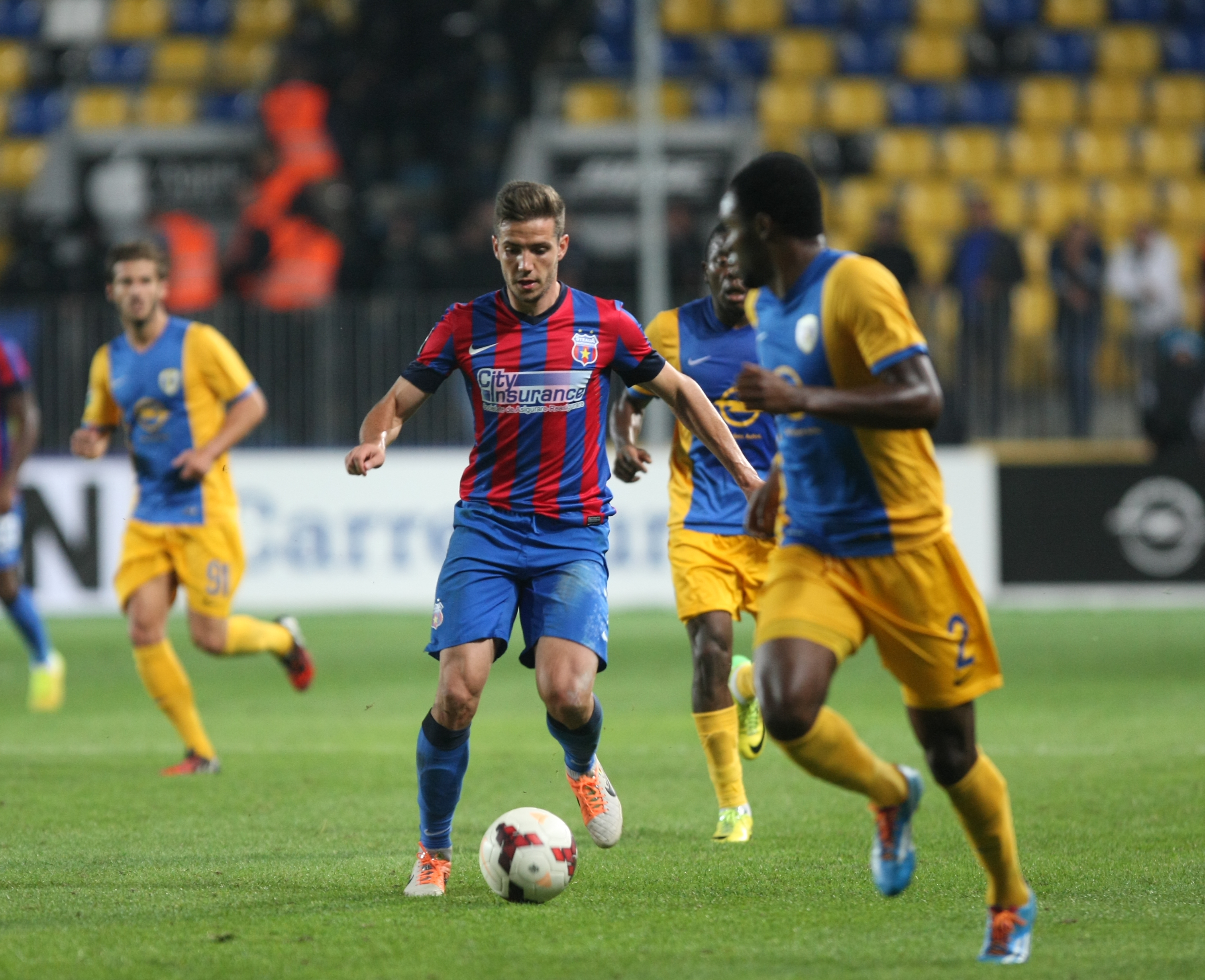 FOTO&VIDEO / Petrolul - Steaua 2-3. Meci senzaţional pe ”Ilie Oană”