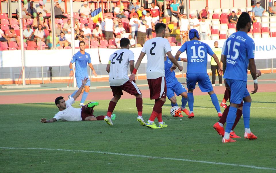 Liga I: FC Voluntari - CSU Craiova 1-2. Oltenii au obţinut primul succes în deplasare, printr-un gol superb reuşit de Vătăjelu. Ilfovenii rămân fără victorie în Liga I