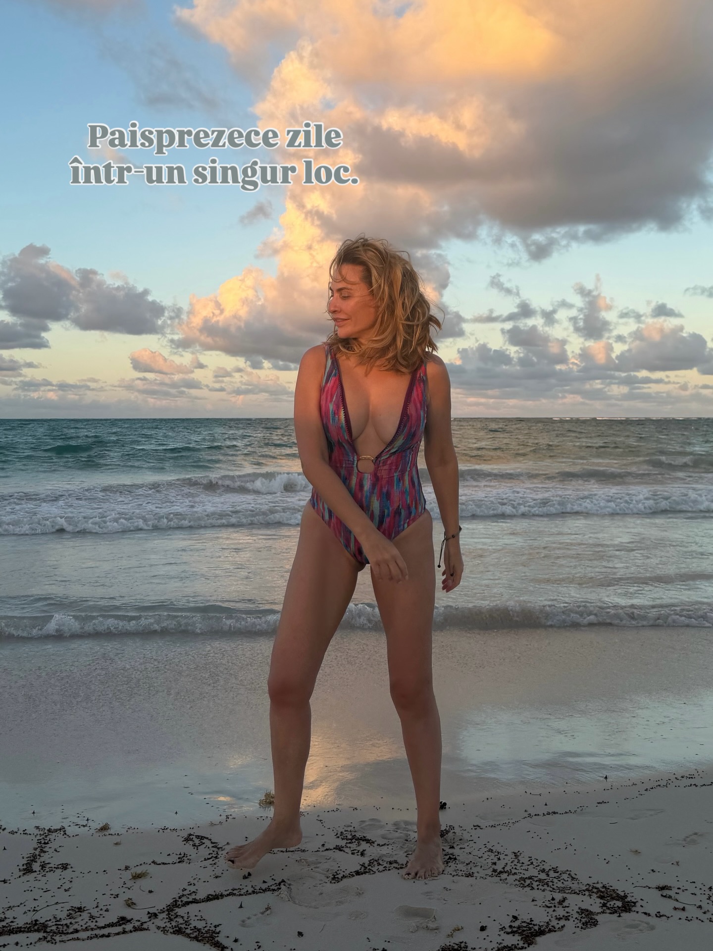 Imagini cu Adina Buzatu în costum de baie, la 49 de ani. Ce a pățit vedeta în Republica Dominicană. „Deja prea mult”