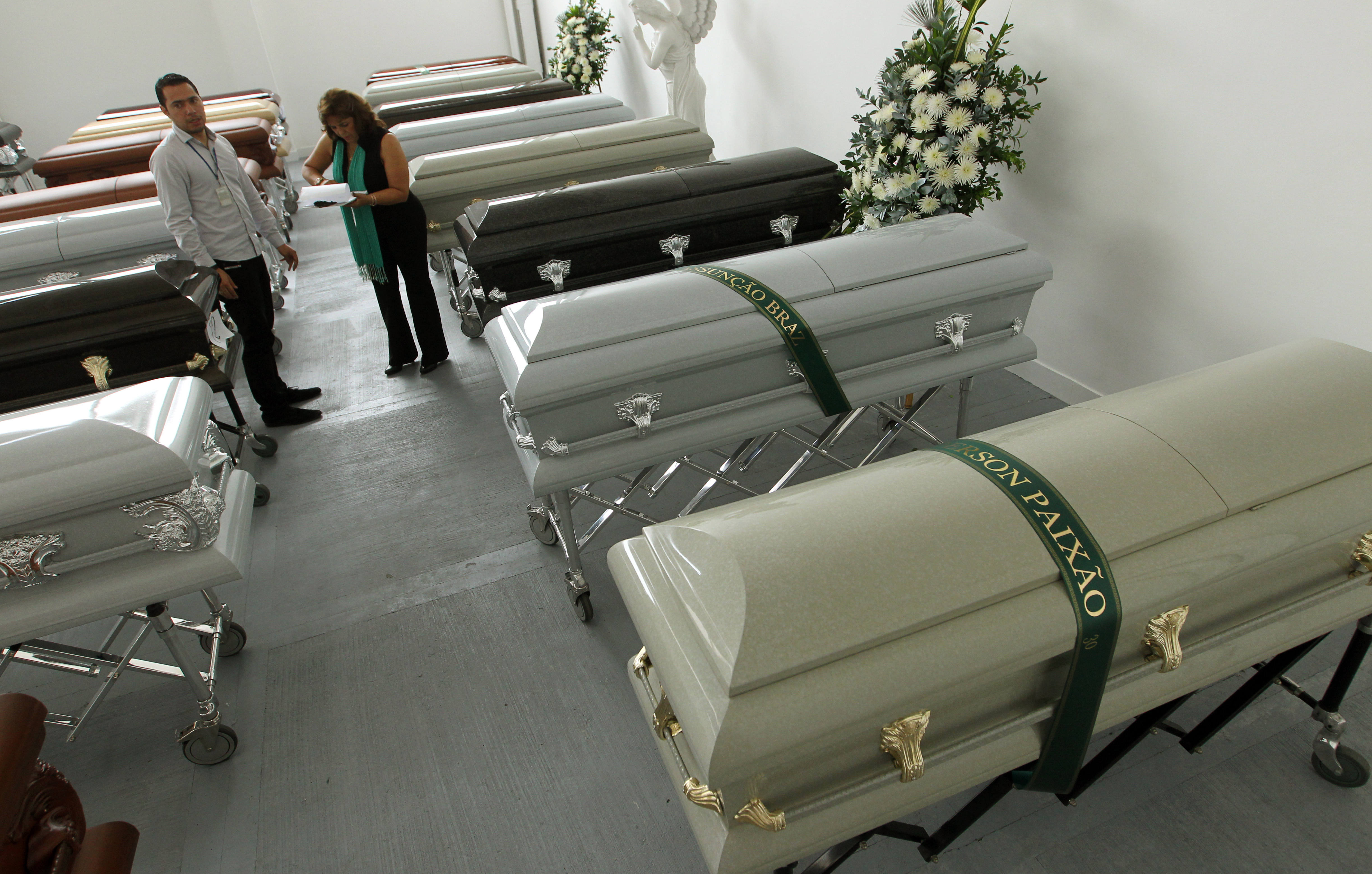 Avion prăbușit în Columbia. 150.000 de oameni i-au comemorat pe cei 71 de morți, printre care și aproape toți jucătorii de la Chapecoense | FOTO&VIDEO