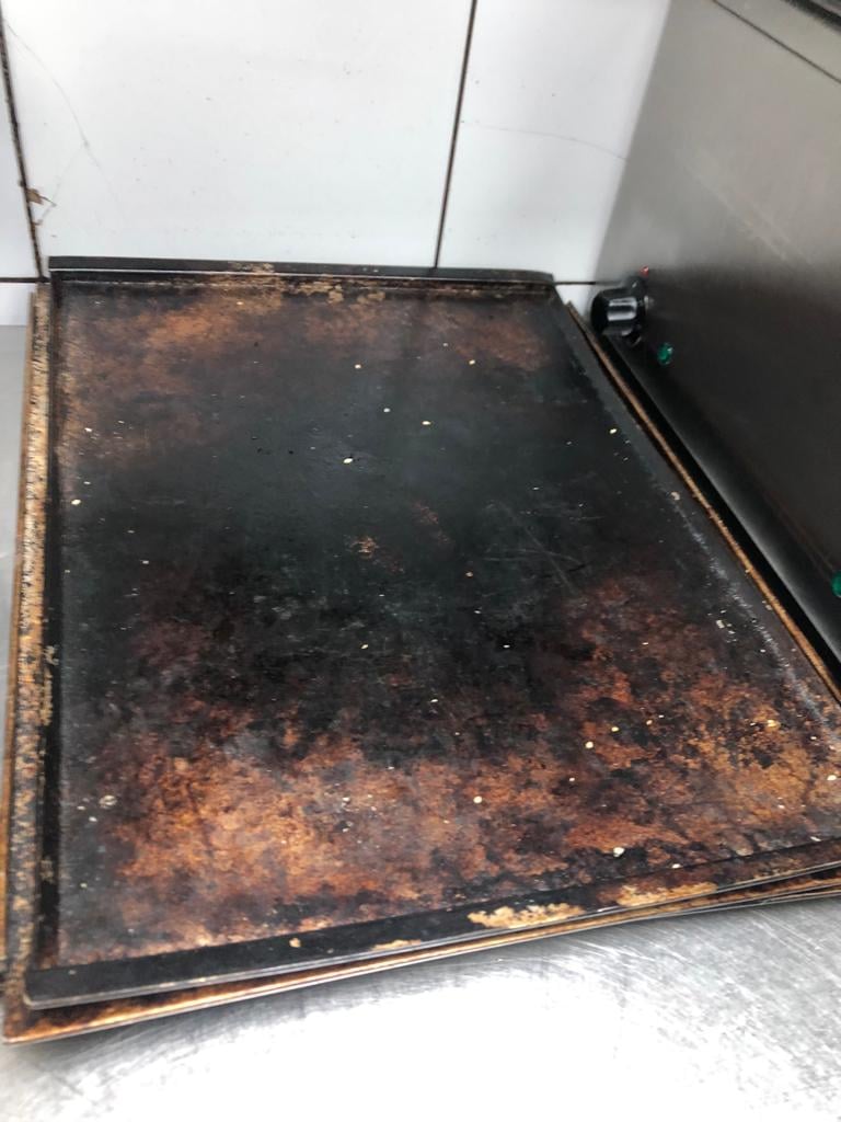 Amenzi de 117.000 de lei și operatori închiși, inclusiv magazinul Cora, după controlul ANPC din Sun Plaza