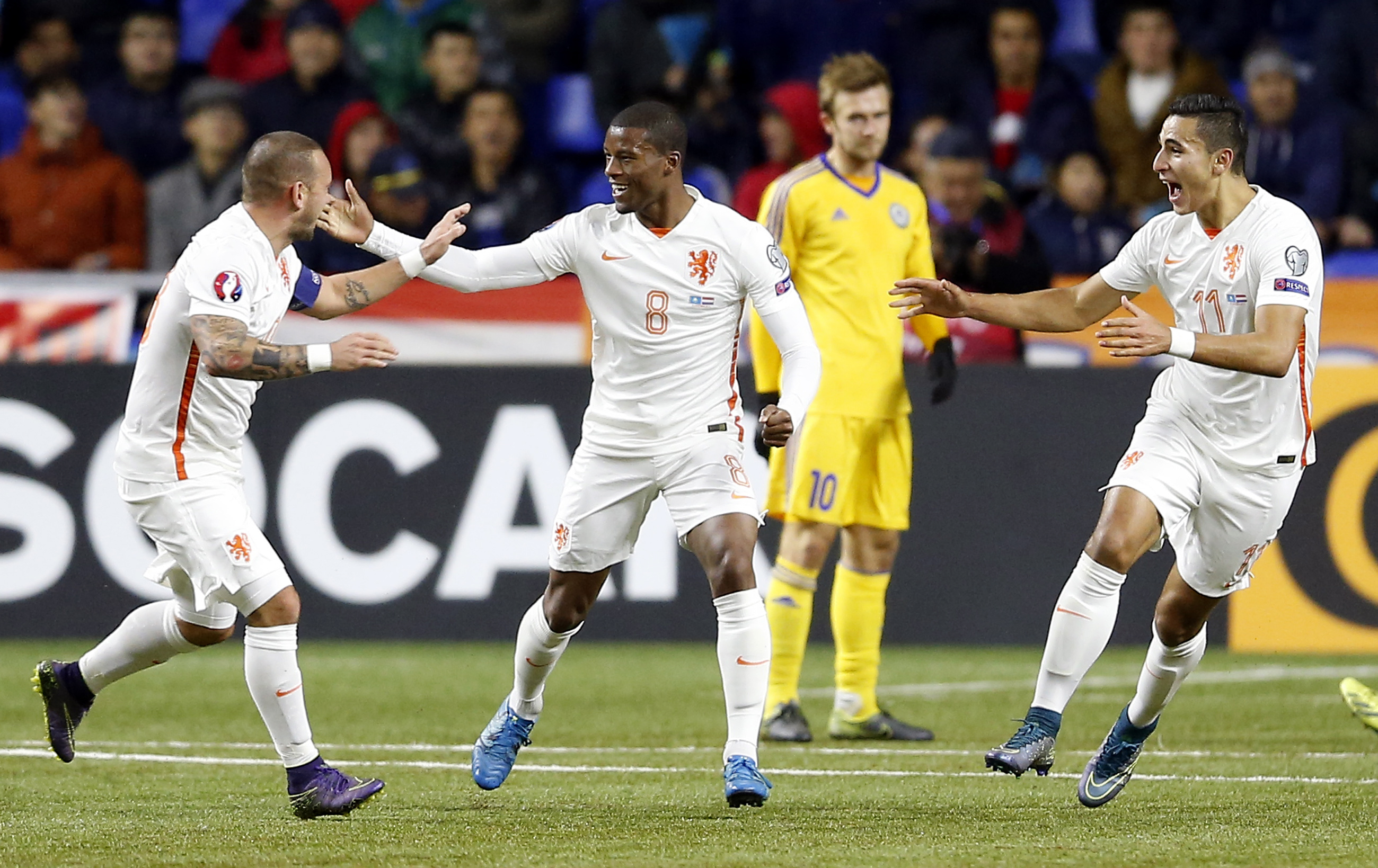 PRELIMINARIILE EURO 2016. Italia, Belgia și Țara Galilor s-au calificat. Turcia a învins în Cehia, iar Olanda mai prinde barajul doar printr-un miracol. Batavii stau la mâna Islandei