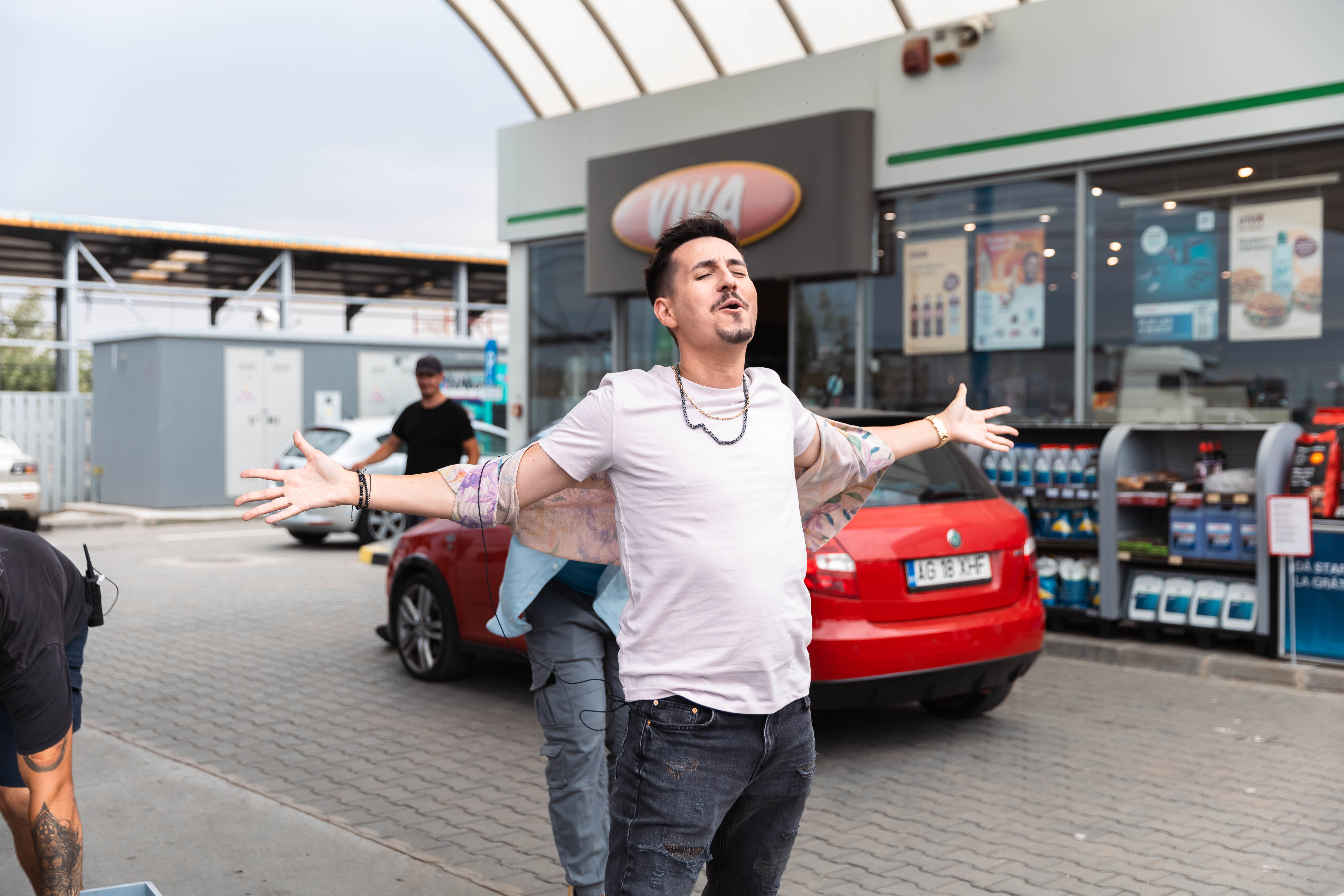 George Tănase, protagonist într-o comedie care pune cuplurile față în față cu propriile prejudecăți: „Respectul, încrederea și iubirea. Acesta este trepiedul unei relații”