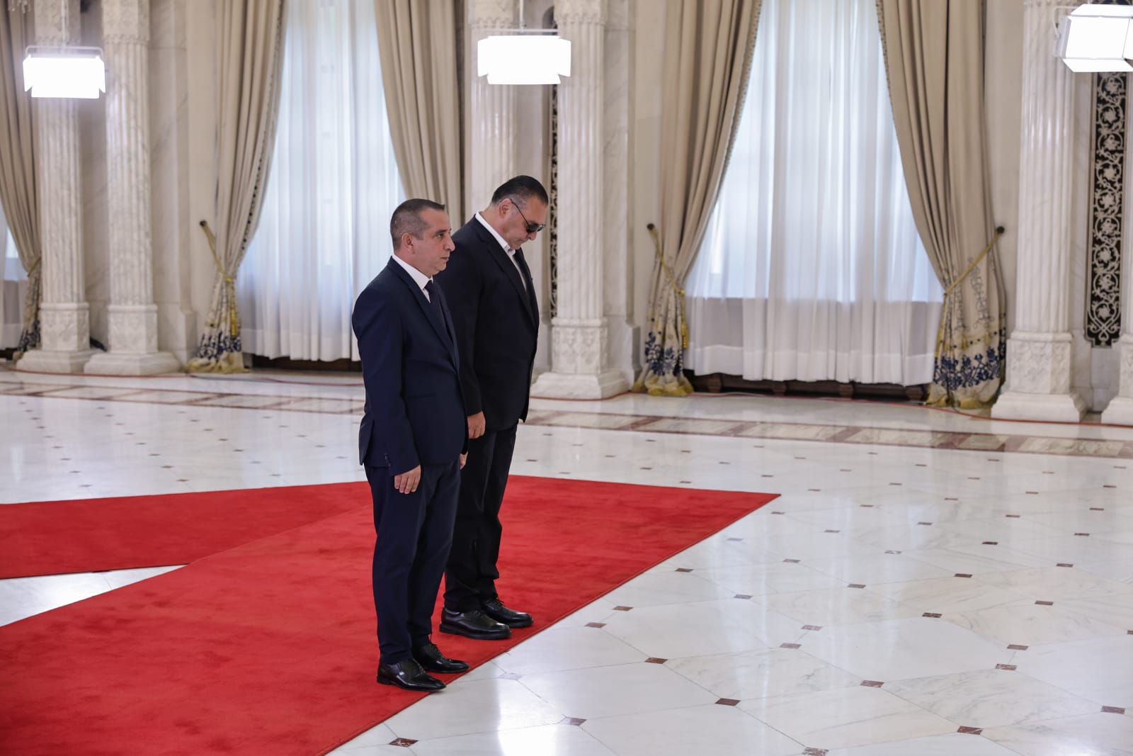 Cine a mers să-i aducă un ultim omagiu lui Ion Iliescu la Palatul Cotroceni