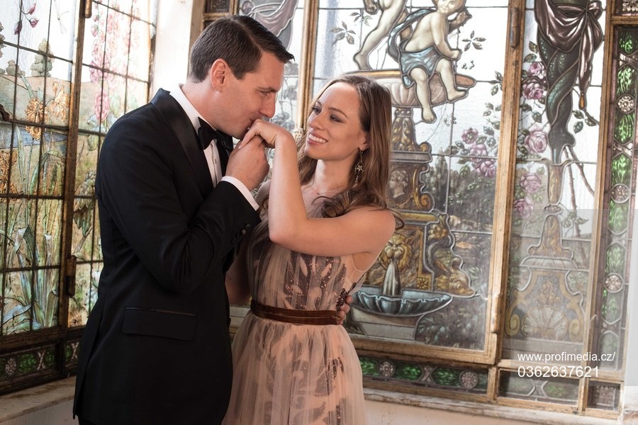 Fostul Principe Nicolae și soția lui, ședință foto spectaculoasă. Ipostazele în care nu au mai fost văzuți