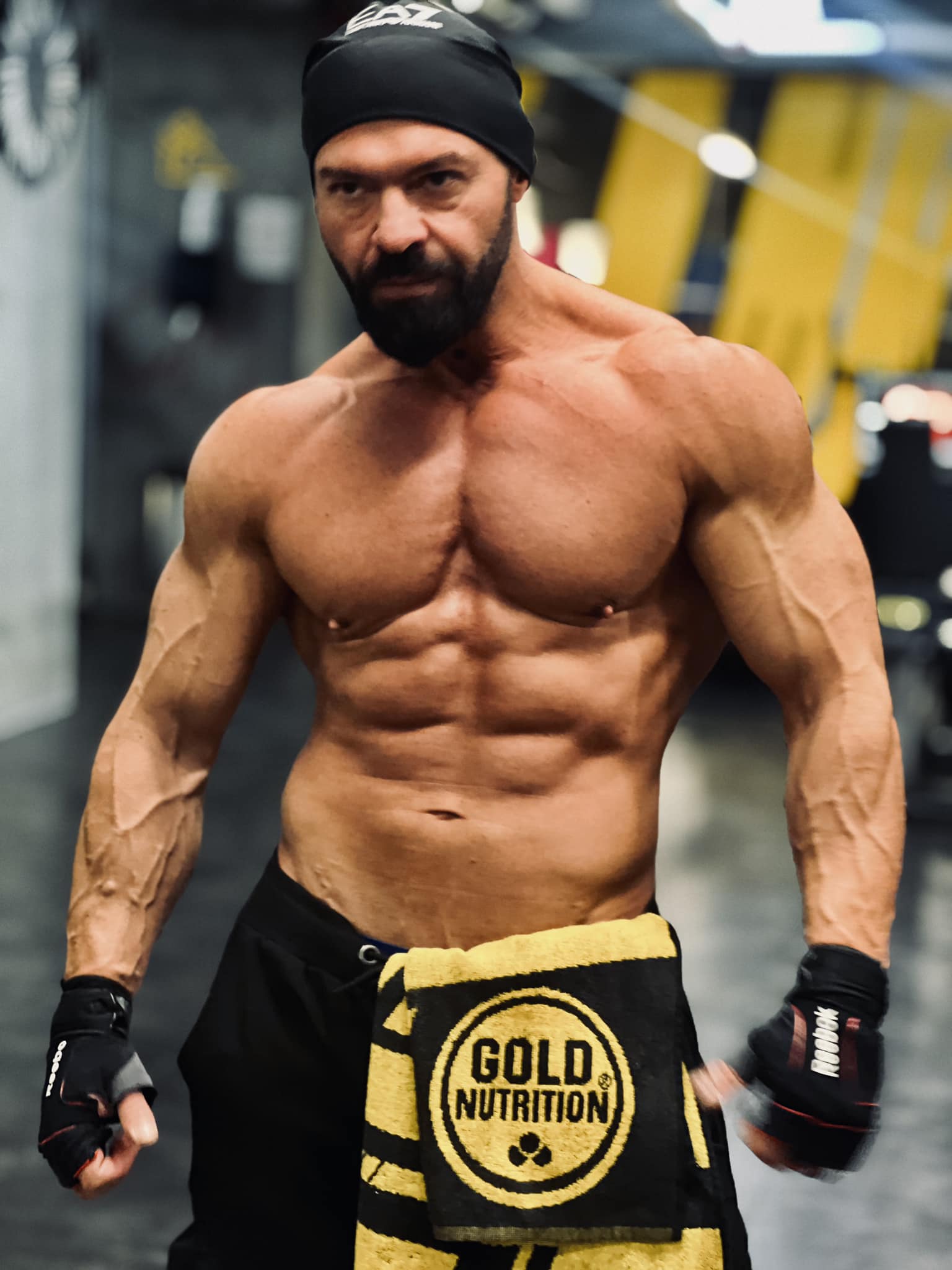Cornel Păsat îl ironizează pe Vladimir Drăghia, după ce s-au luptat în cușca MMA: „Nici măcar nu știa cum a obţinut această victorie”