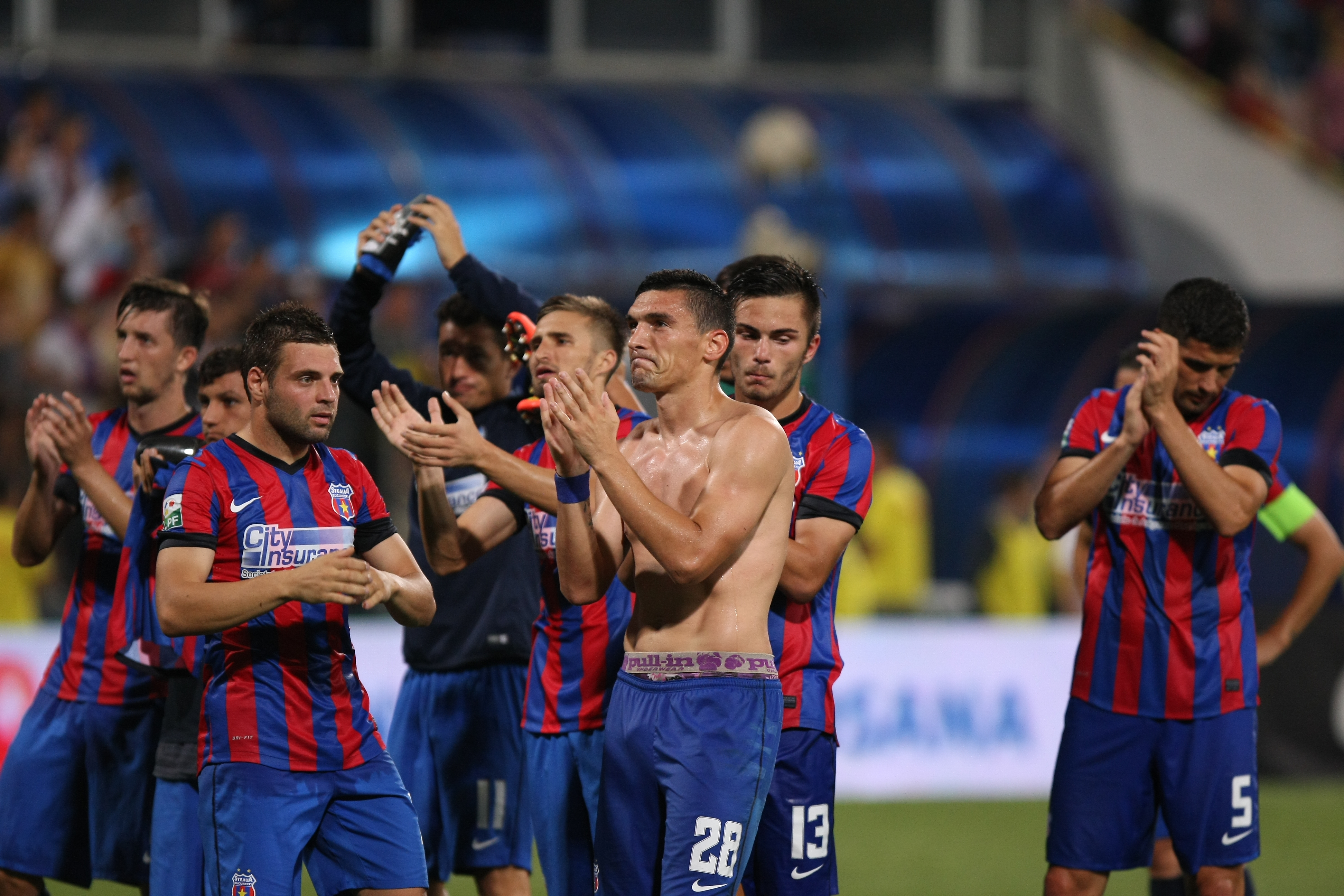 VIDEO&GALERIE FOTO / LIGA I: Steaua - Ceahlăul 0-1. Şocul campionatului!